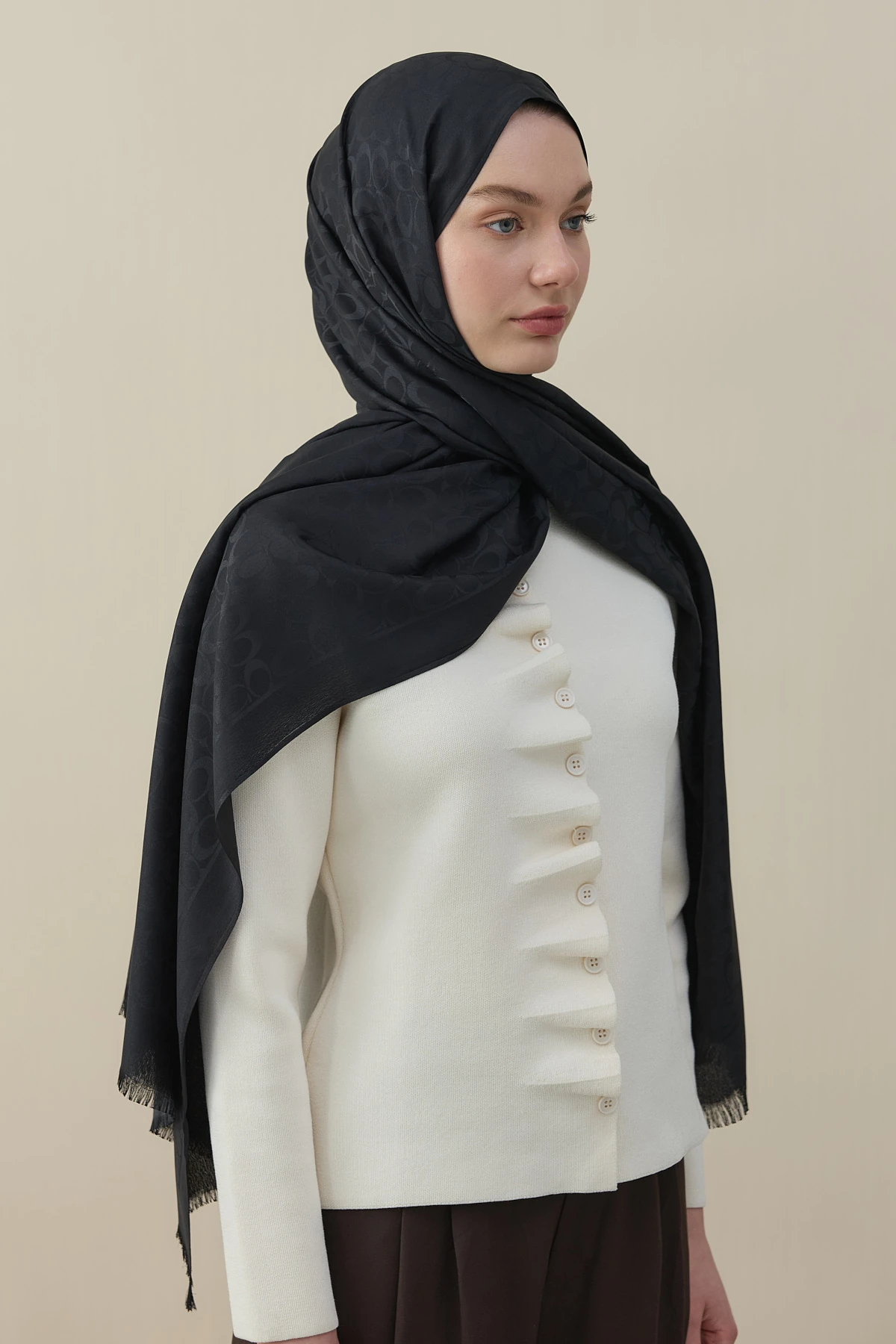 C Desen Pamuk İpek Şal - Siyah