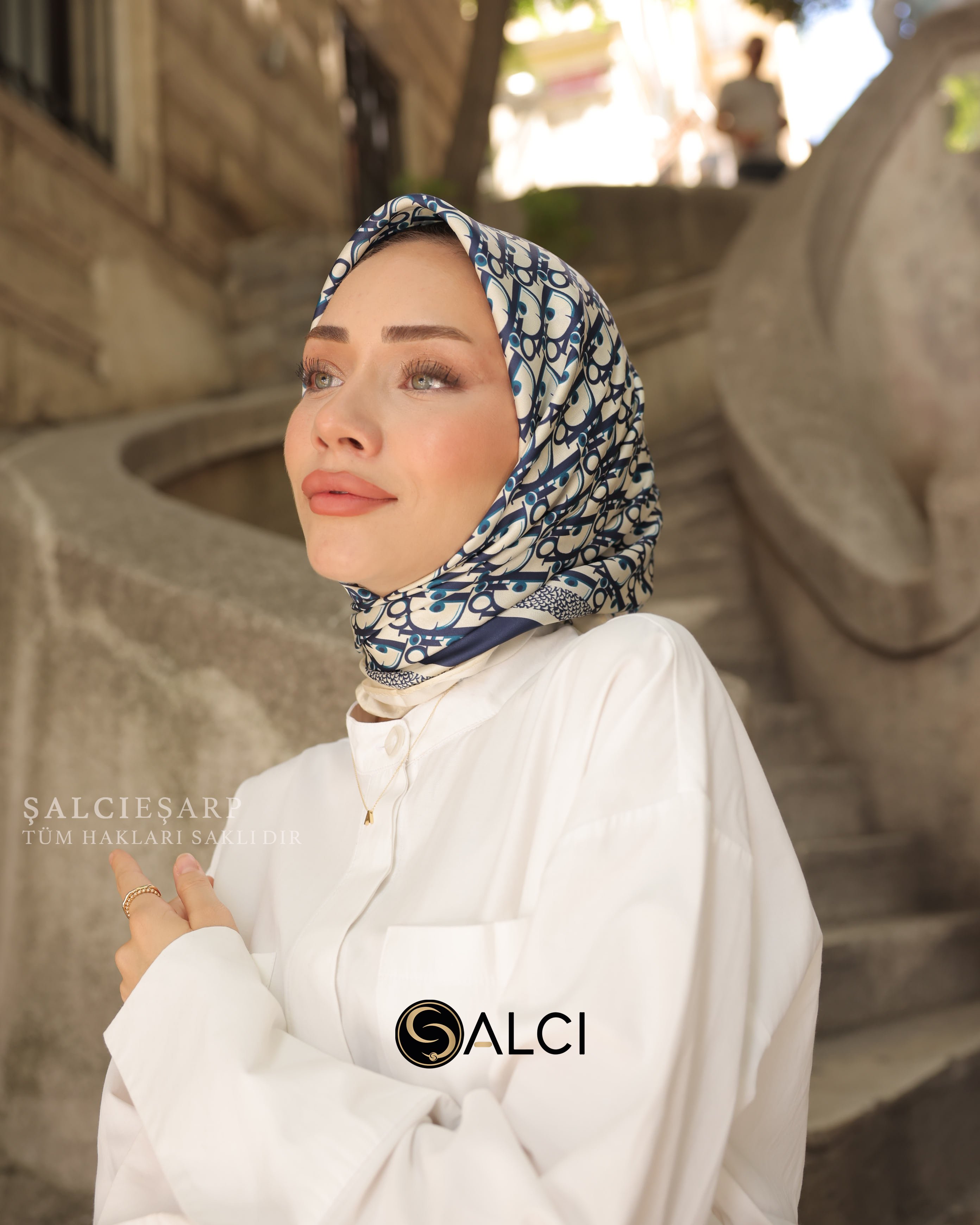 LACİVERT İTHAL EŞARP