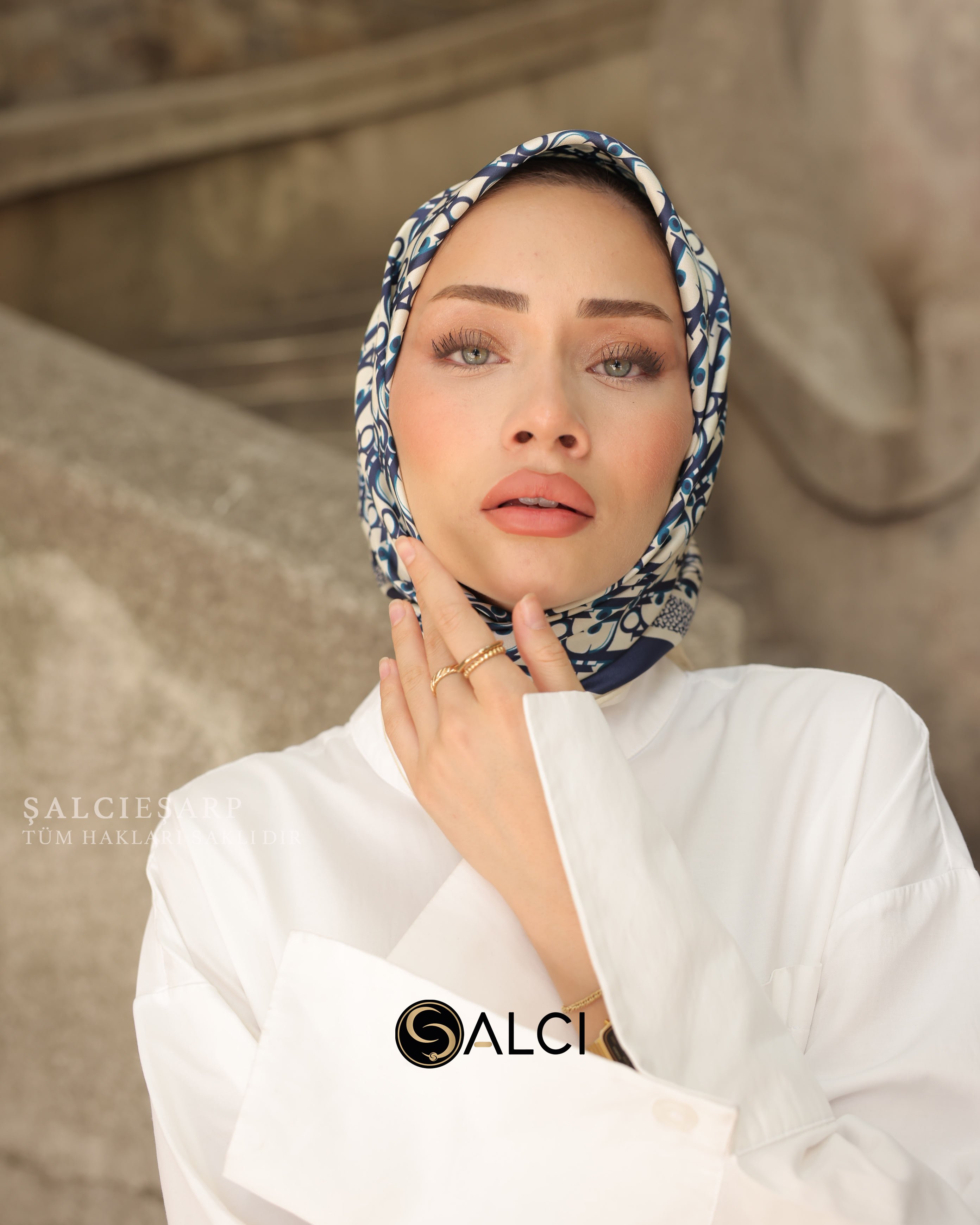 LACİVERT İTHAL EŞARP