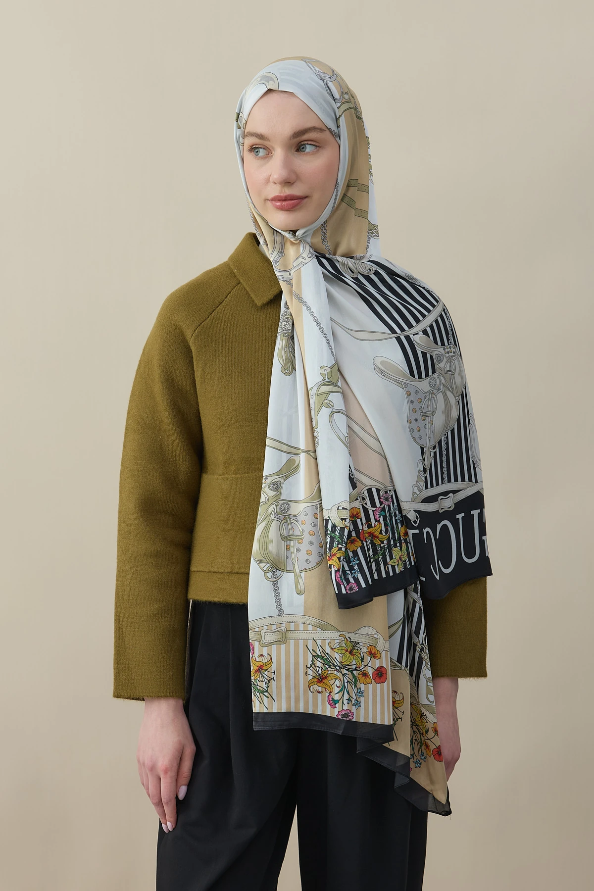 Chain Garden Vual İpek Şal - Siyah-Gold