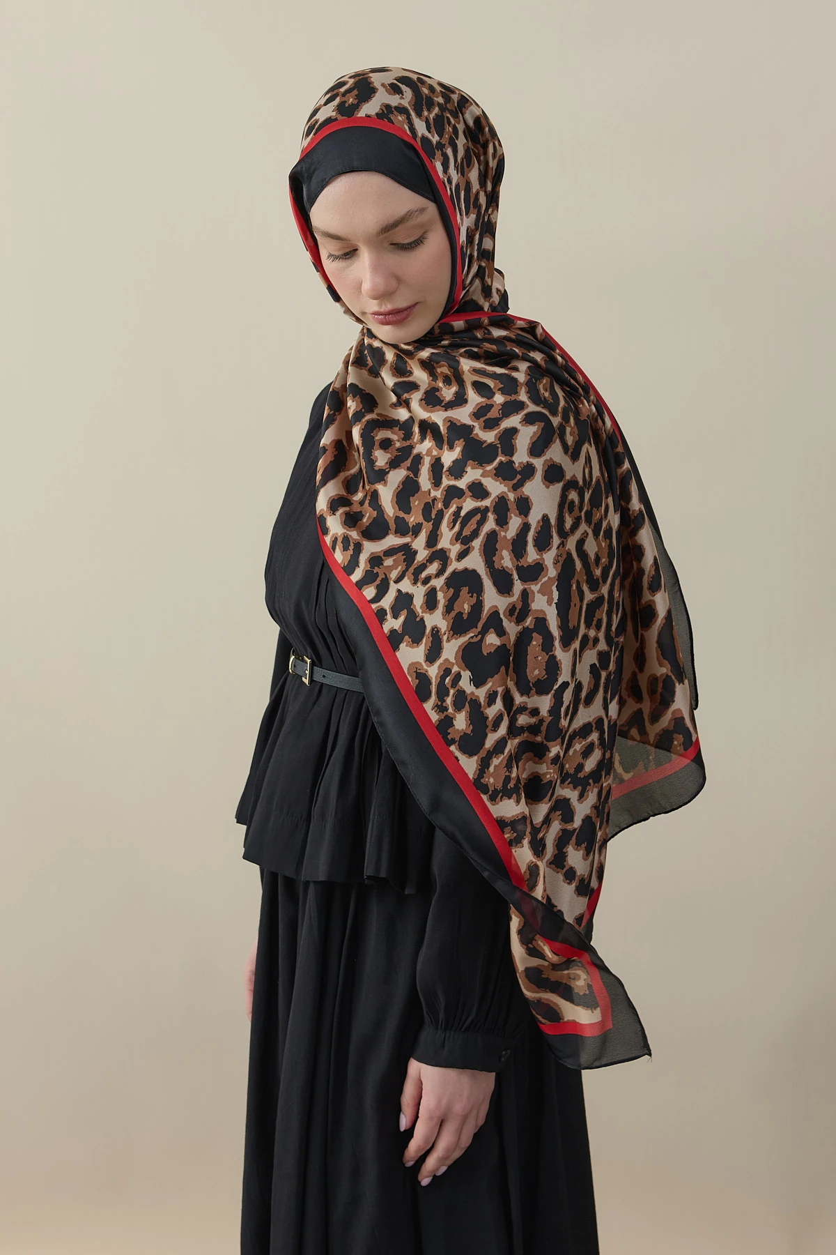 Leopar Vual İpek Şal