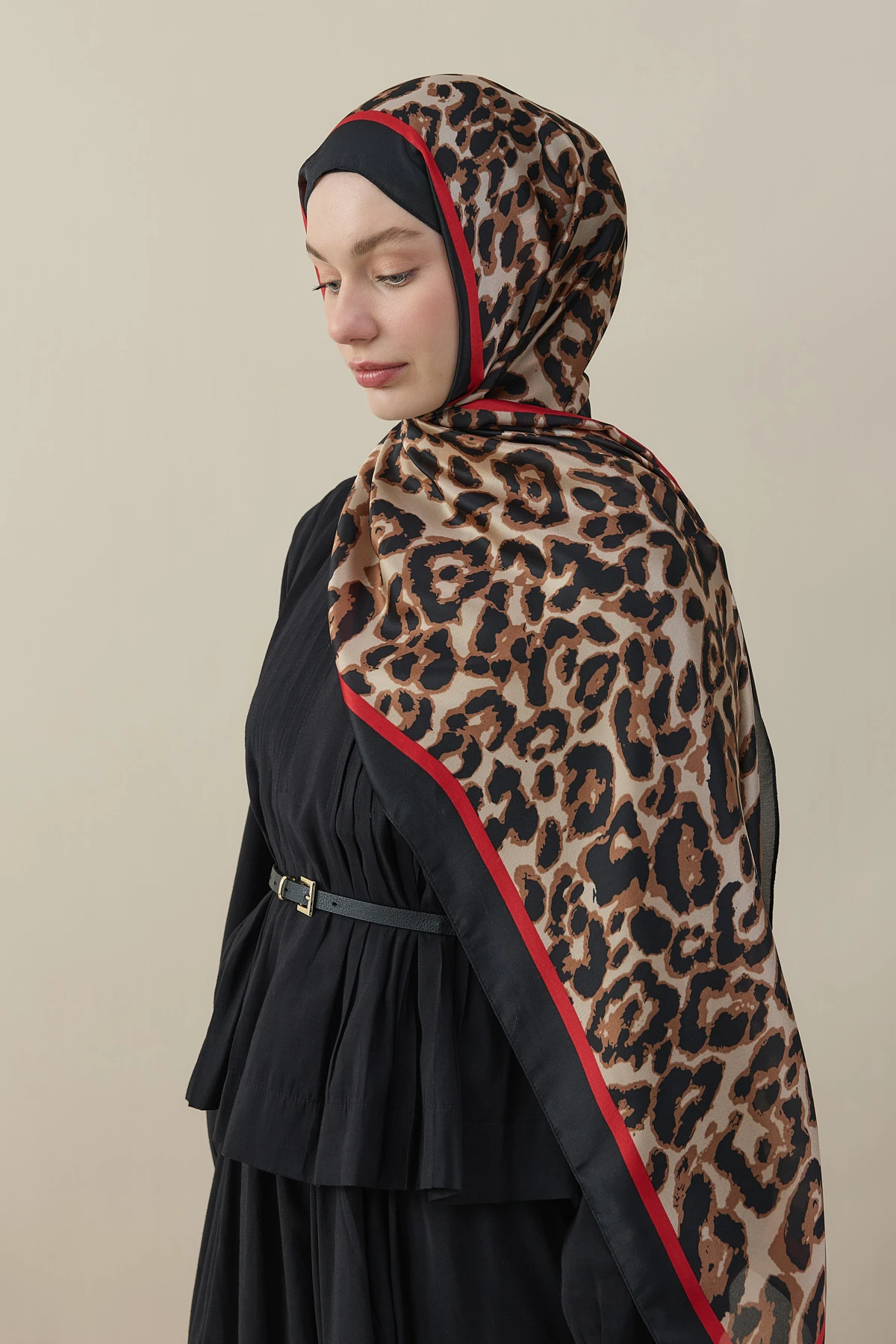 Leopar Vual İpek Şal