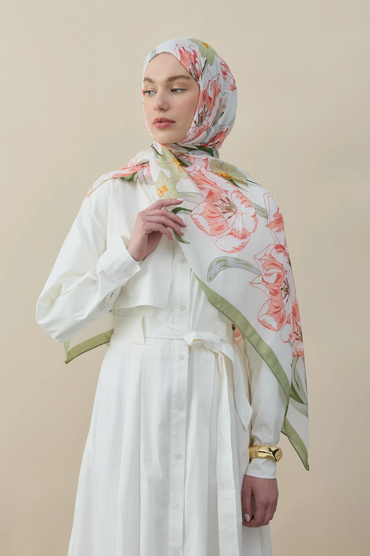 Blossy Vual İpek Şal