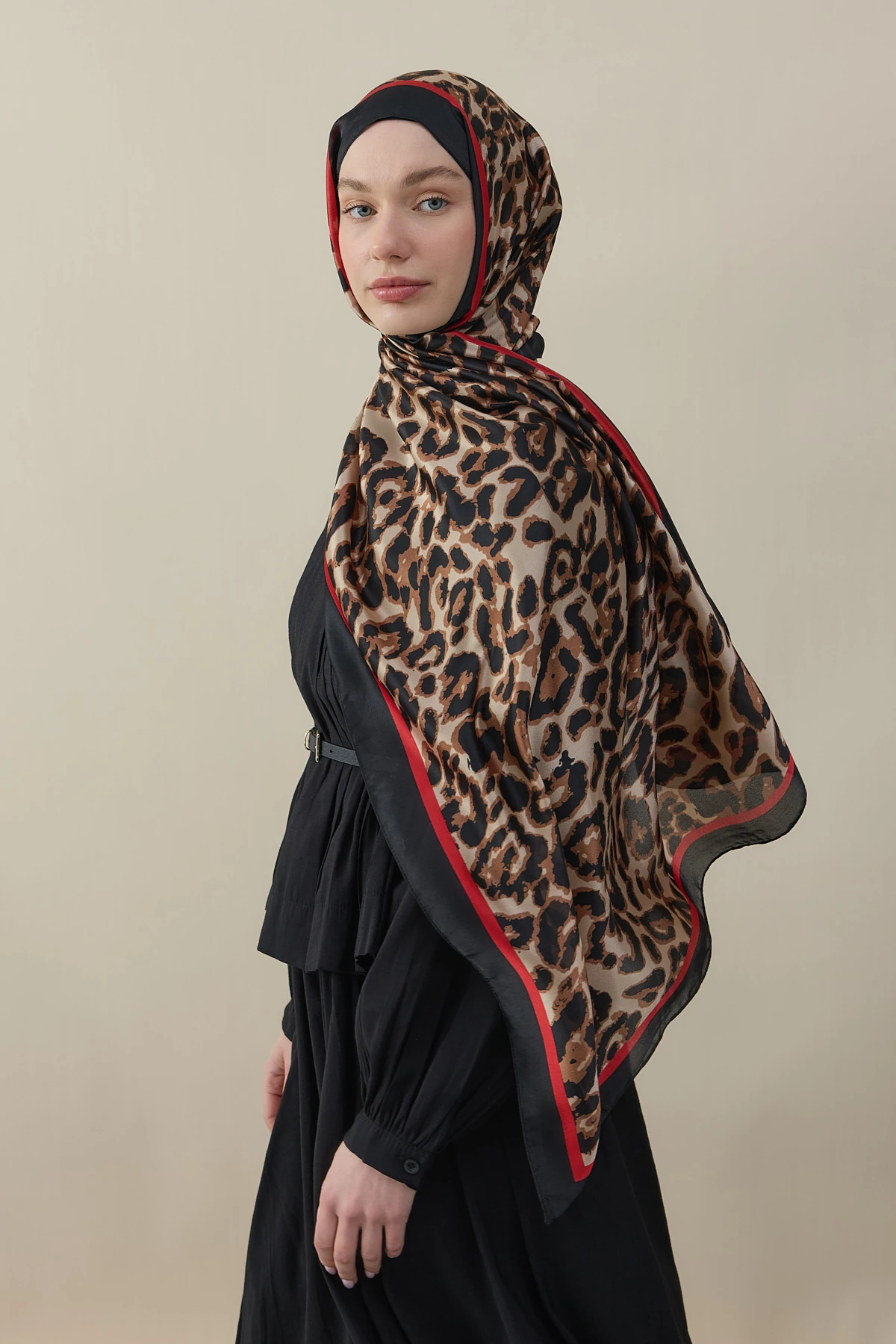 Leopar Vual İpek Şal