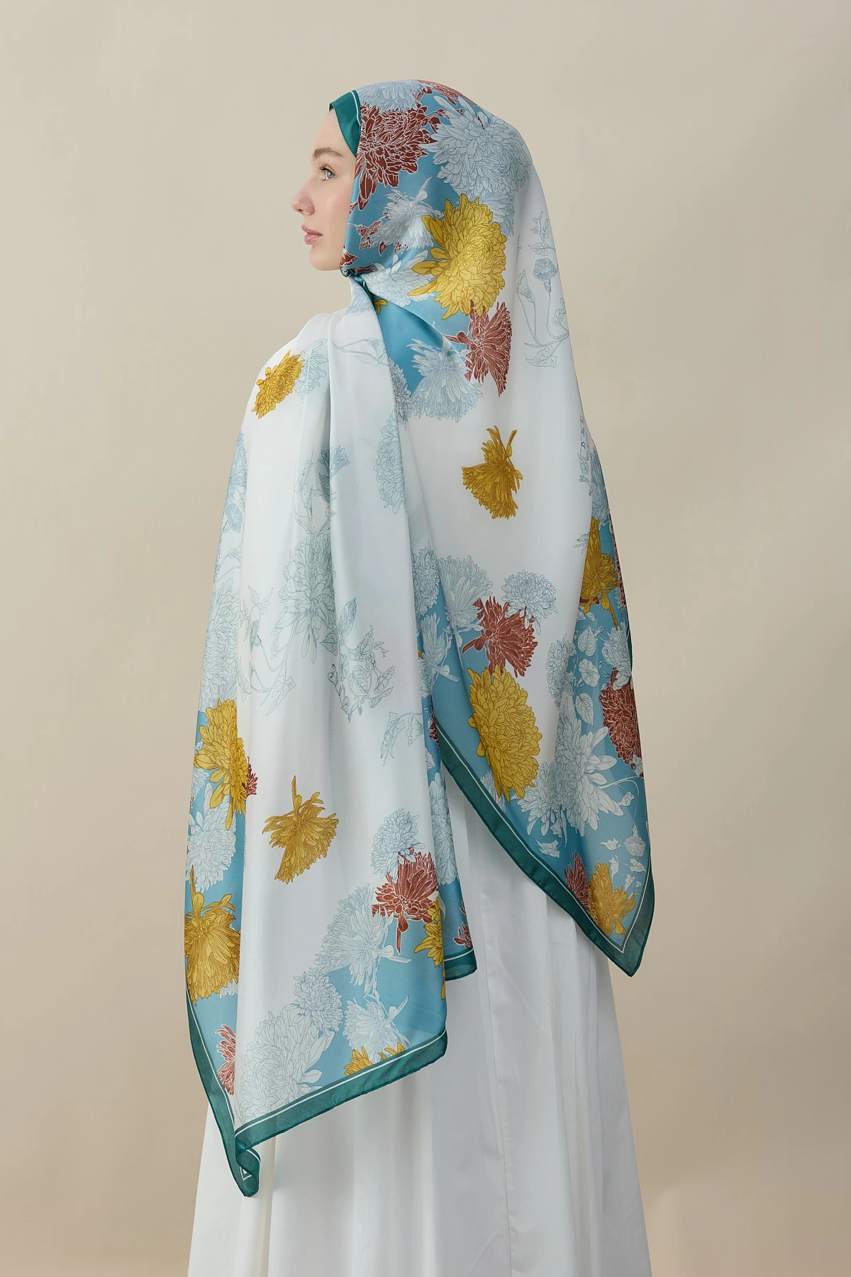 Sakura Çiçek İpek Vual Şal