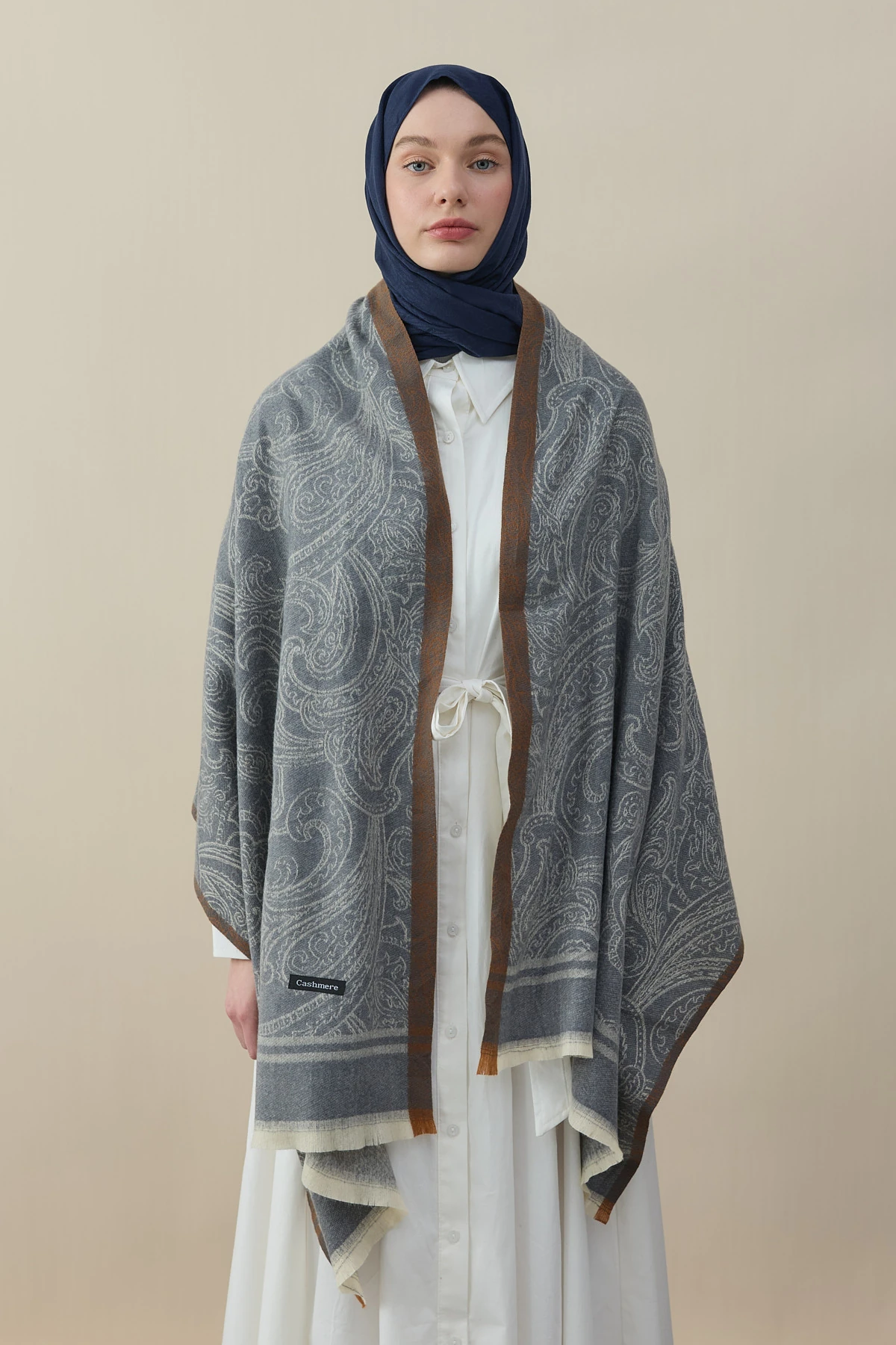 Etro Desen Kaşmir Omuz Şalı - Koyu Gri