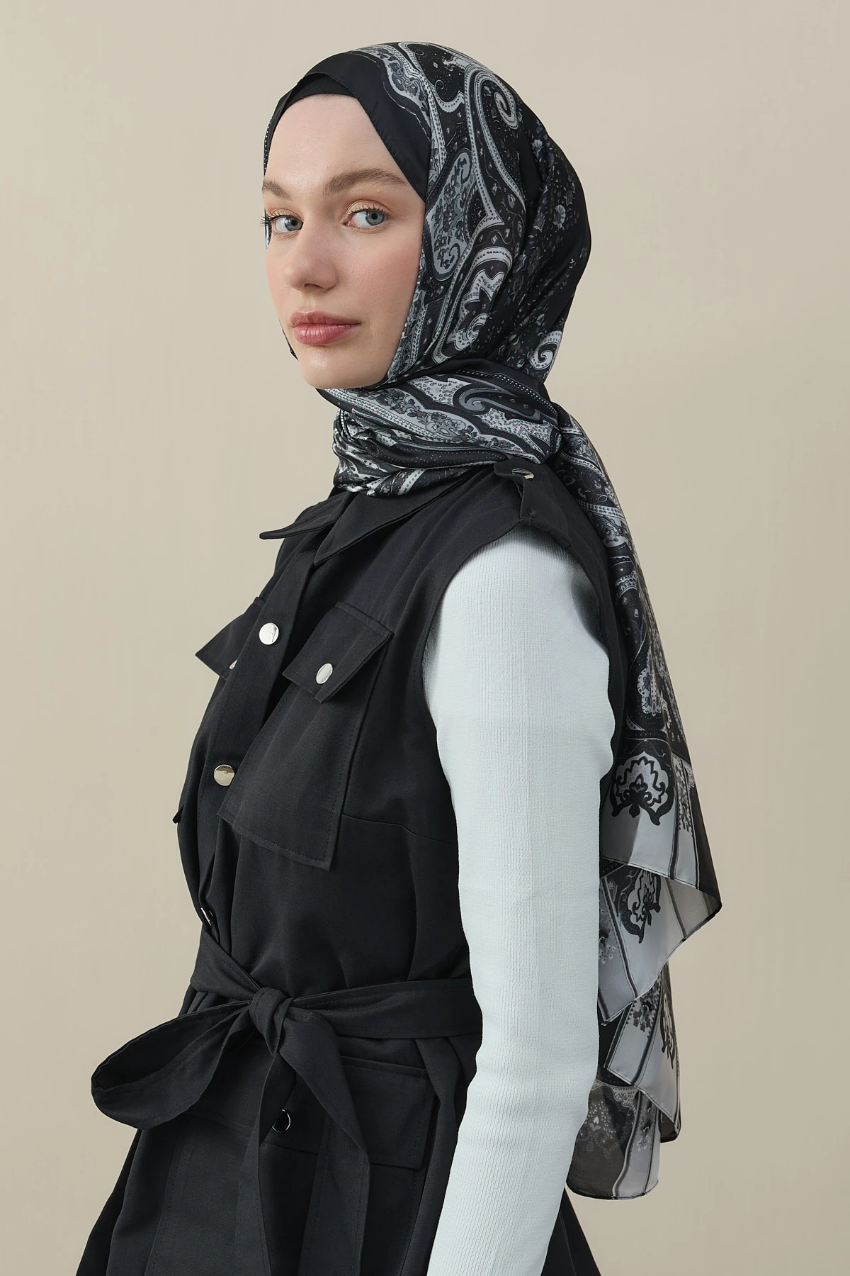 Etro Desen İpek Vual Şal - Siyah