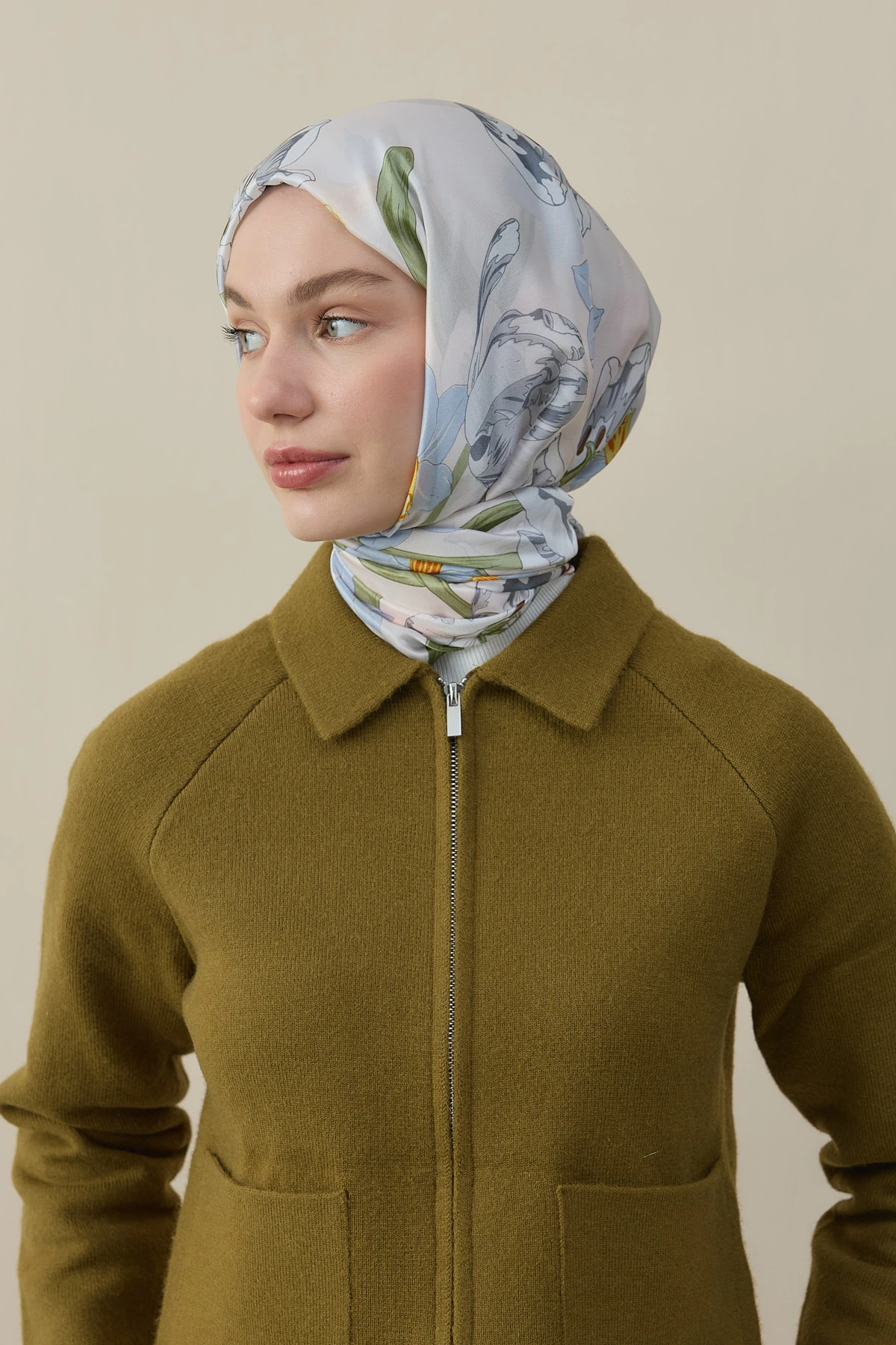 Blossy Vual İpek Şal - Pudra