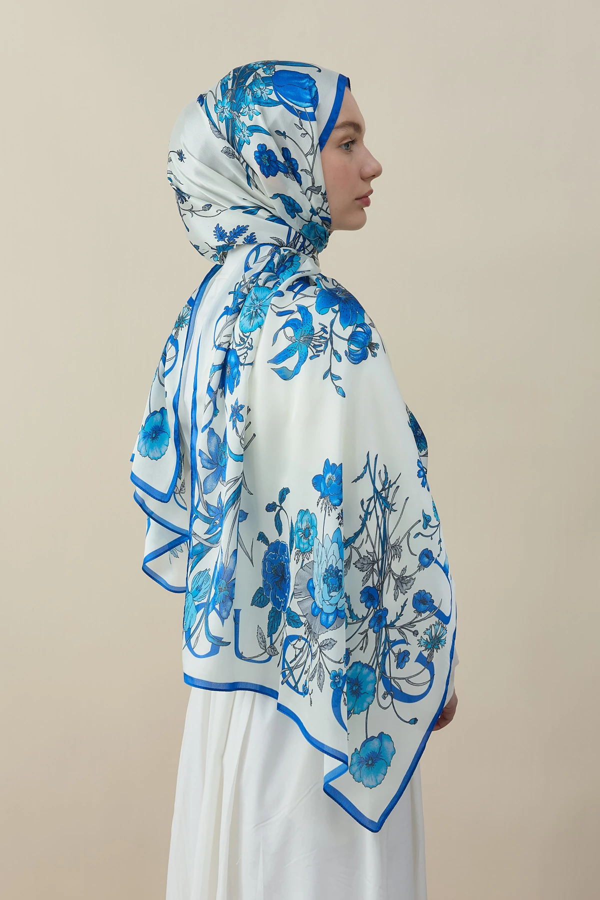 Flora Luxe Vual İpek Şal