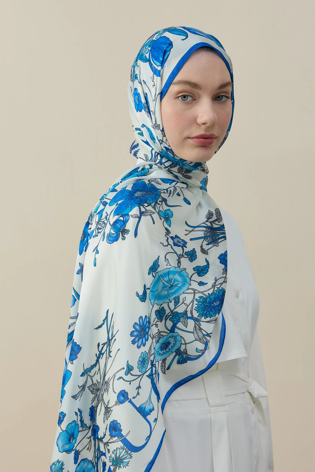 Flora Luxe Vual İpek Şal