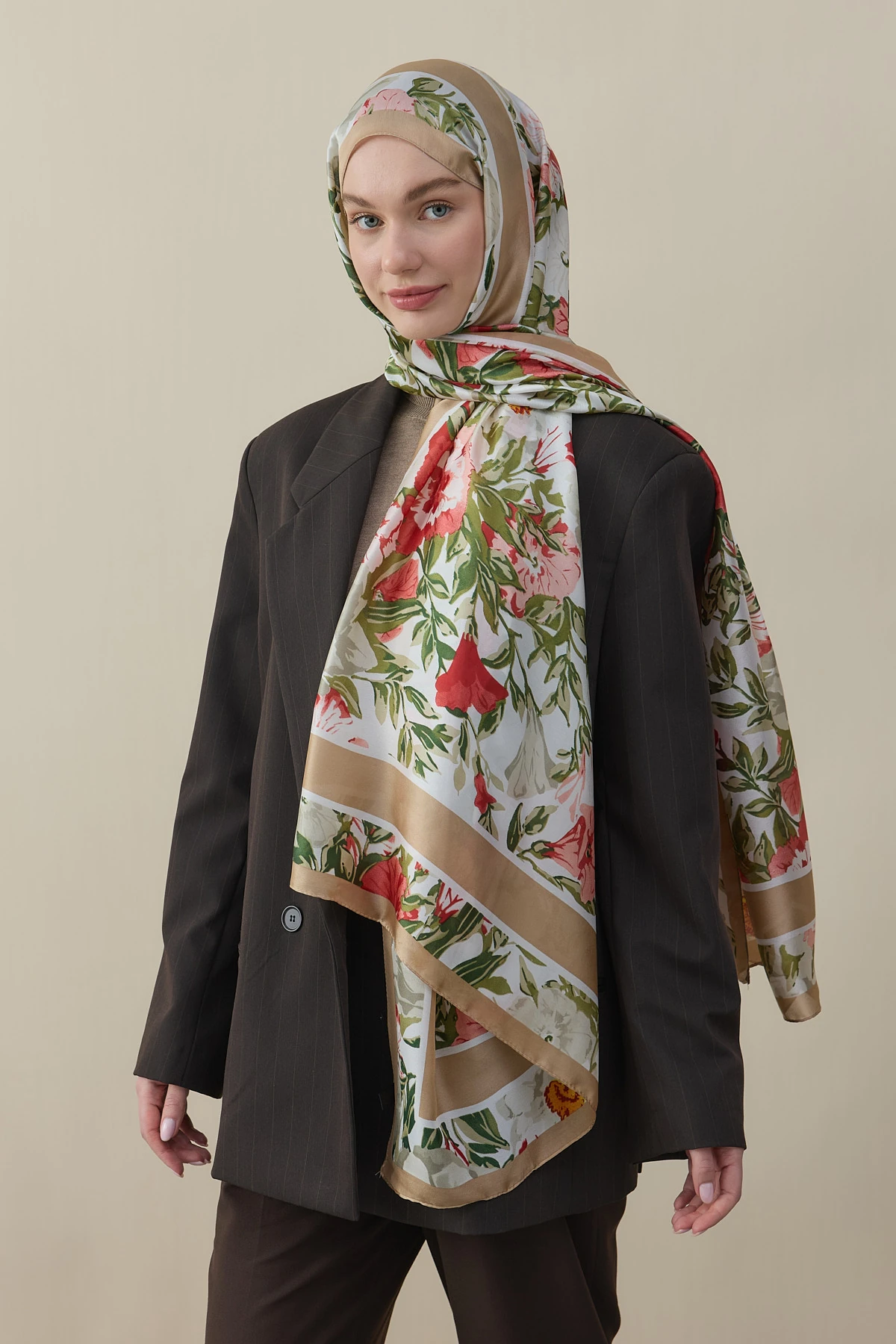 Roselle Vual İpek Şal - Sütlü Kahve