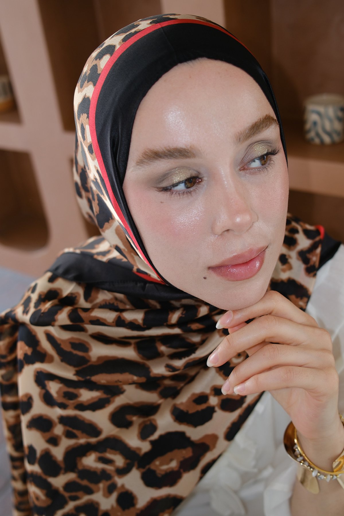 Leopar Vual İpek Şal