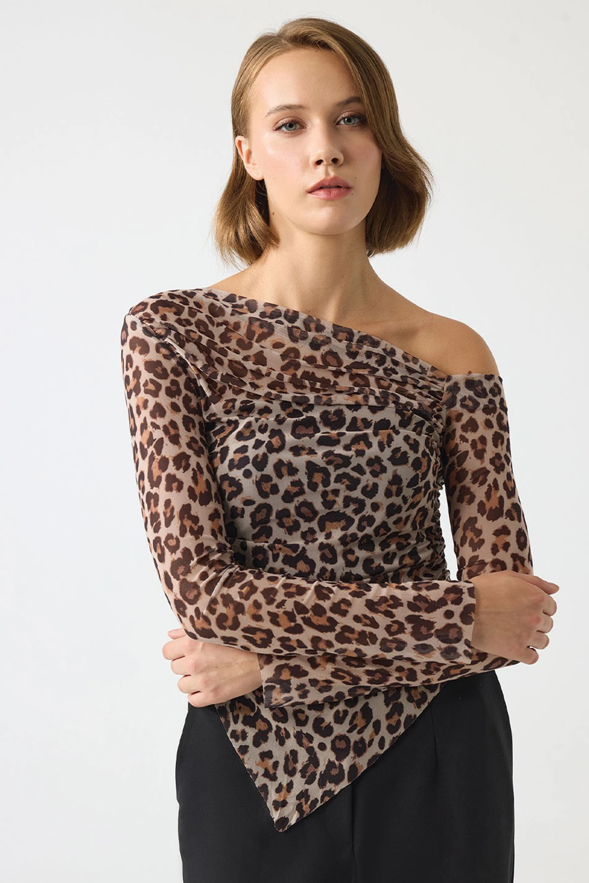 UNIQUE UW267014 KAYIK YAKA DANTEL KUMAŞLI BLUZ