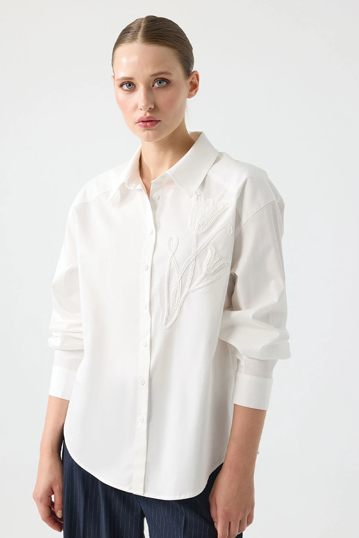 UNIQUE UW267010 OMUZ KENARI NAKIŞ D.GÖMLEK