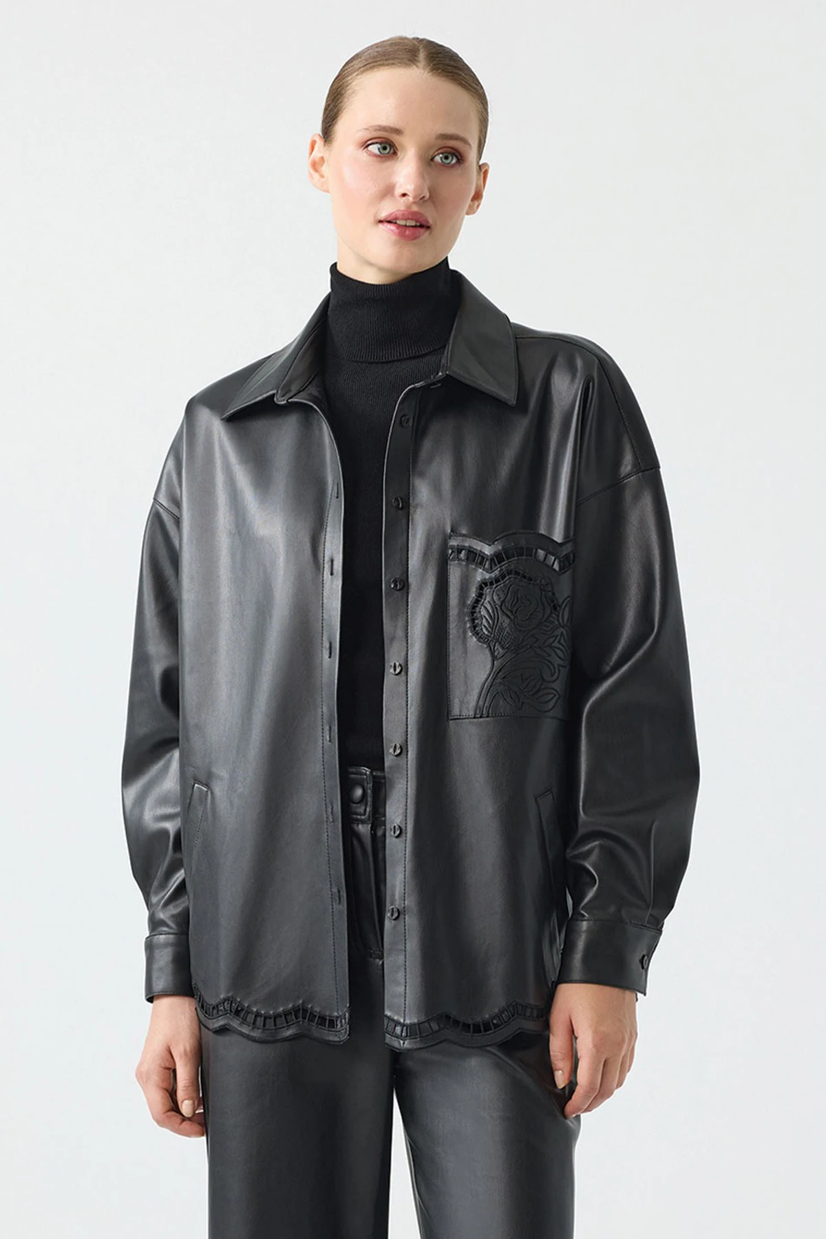 UNIQUE UW267008 NAKIŞ DETAYLI UZUN DERİ GÖMLEK