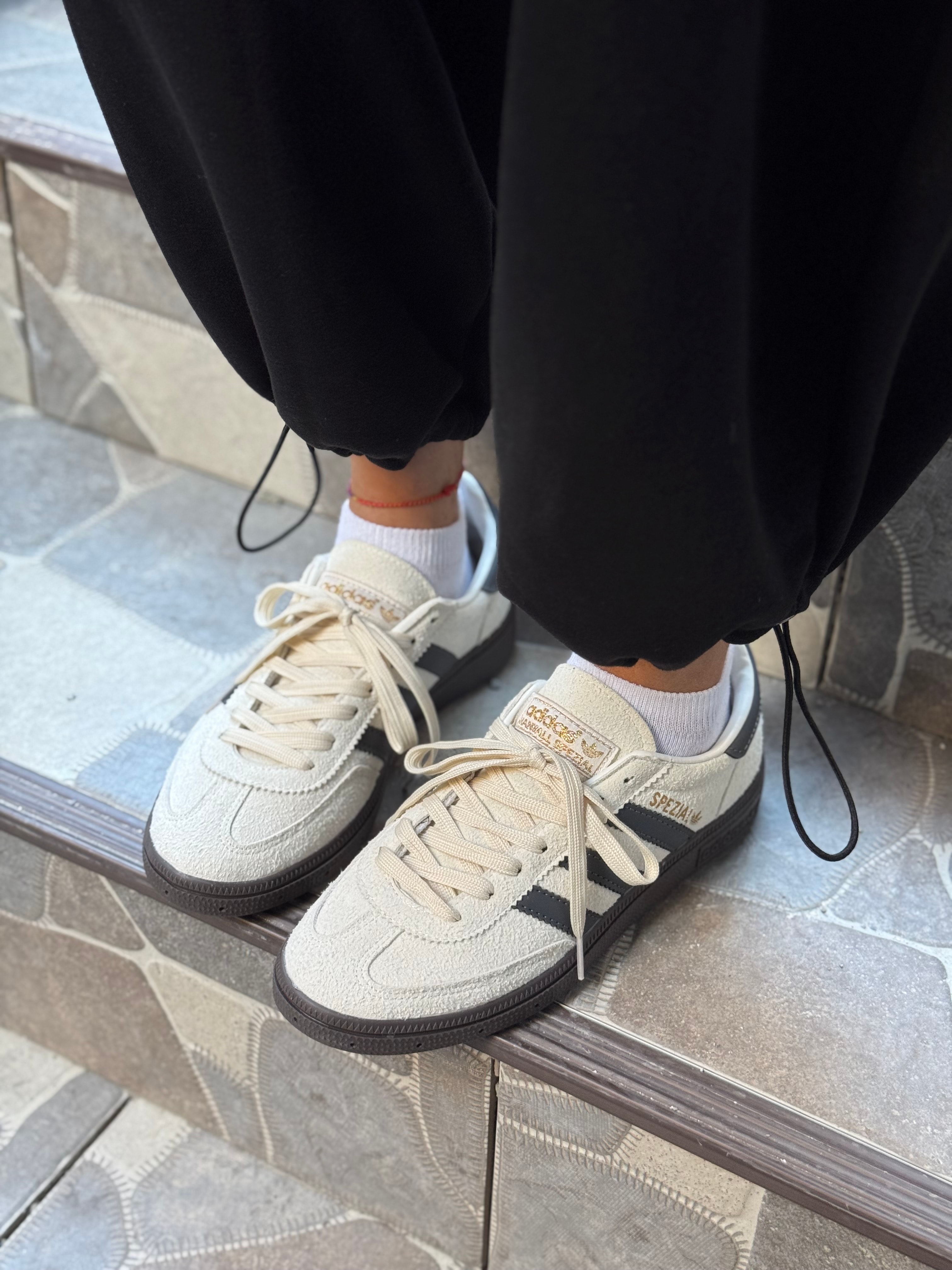 Handball Spezial - Bej Füme
