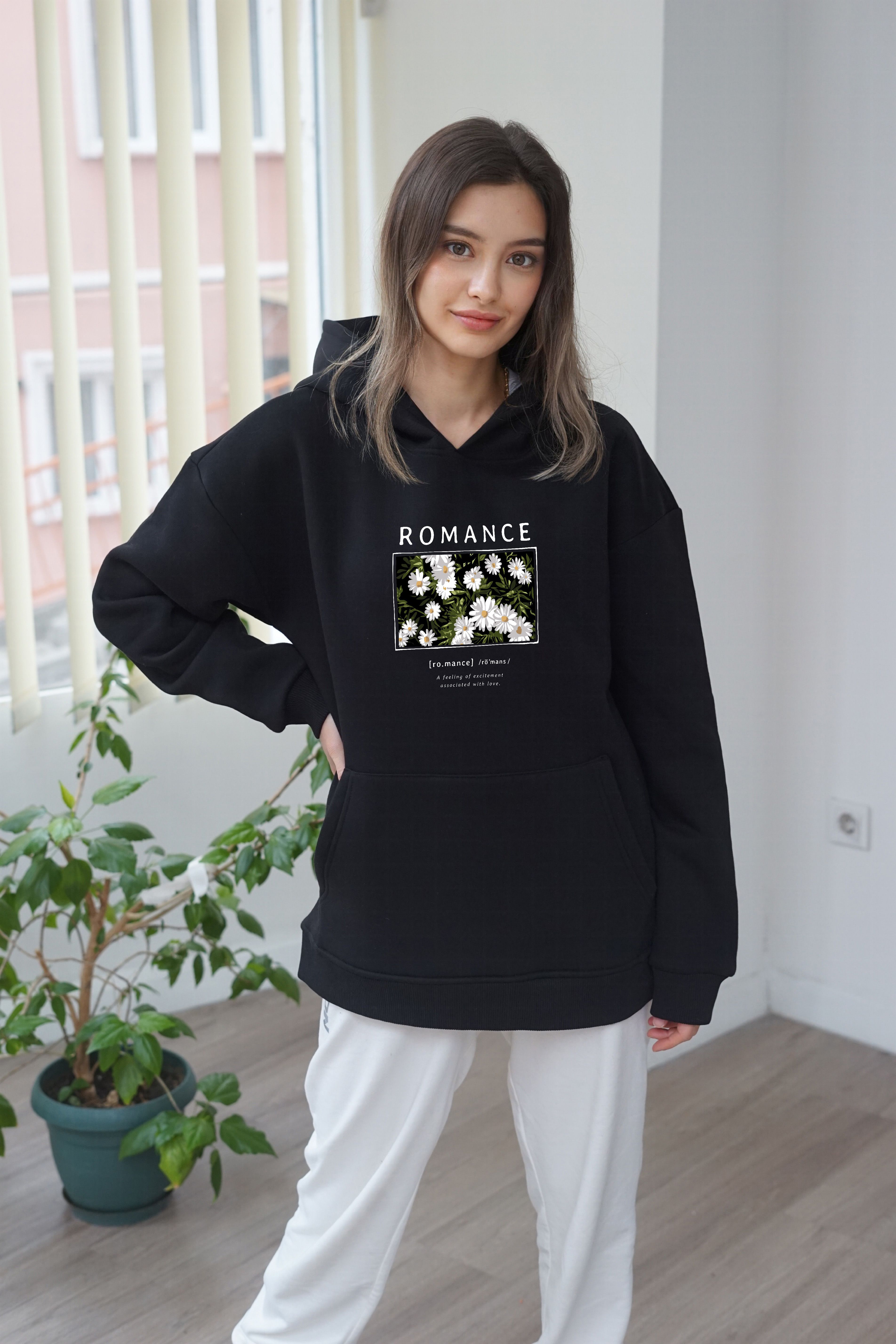 Unisex Romance Baskili Hoddie