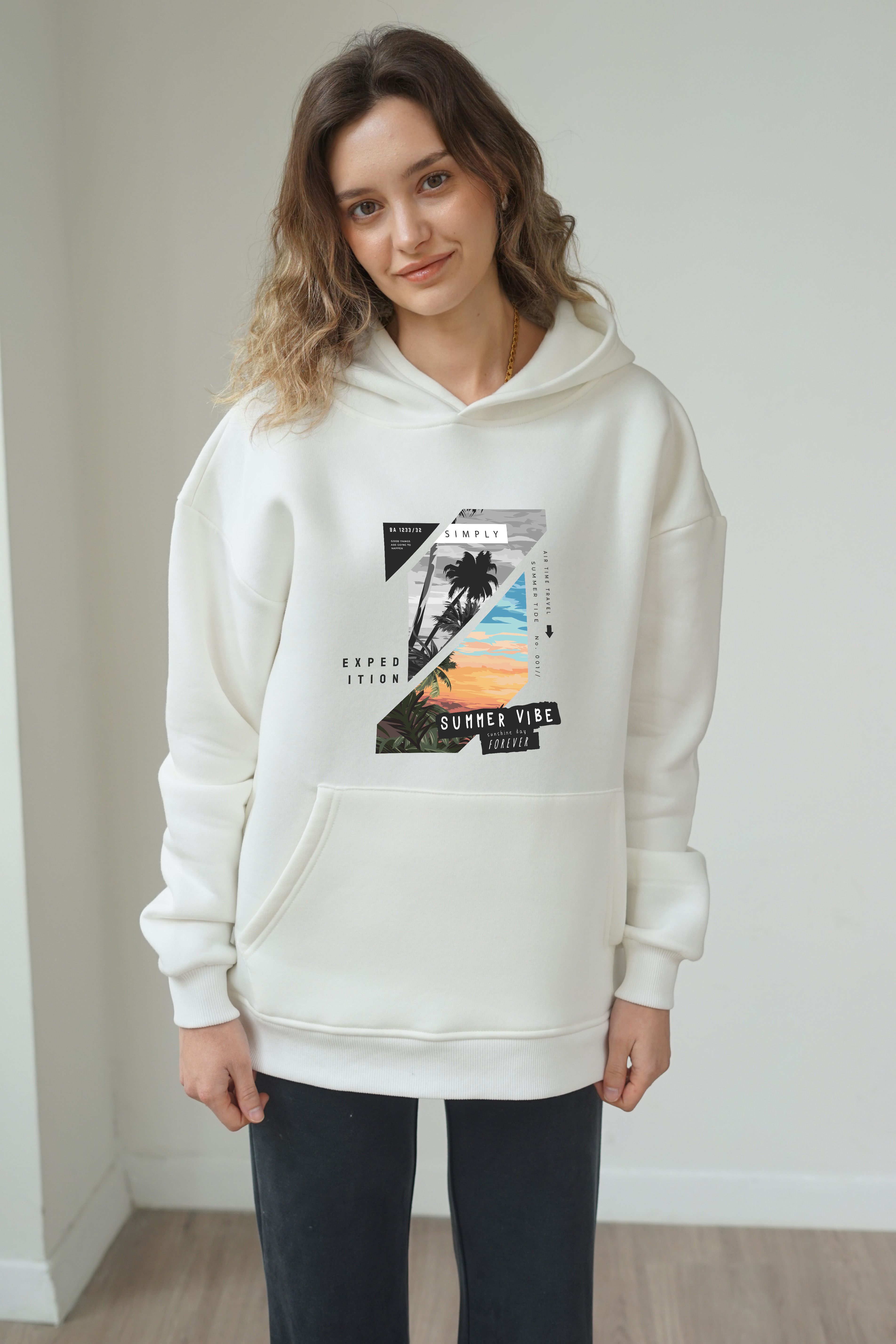 Unisex Summer Vibe Baskili Hoddie