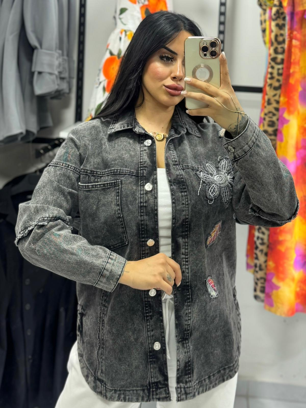 KELEBEK DETAYLI KOT CEKET