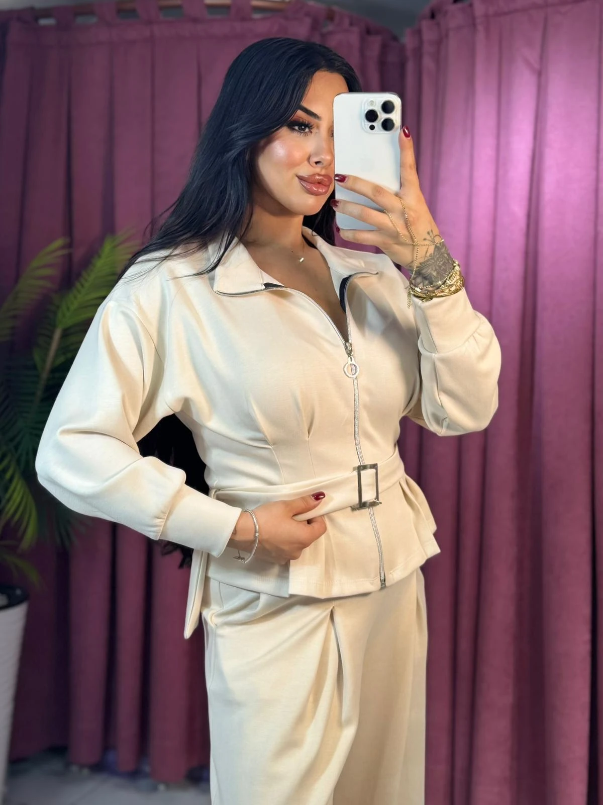 KEMER DETAYLI MODAL TAKIM