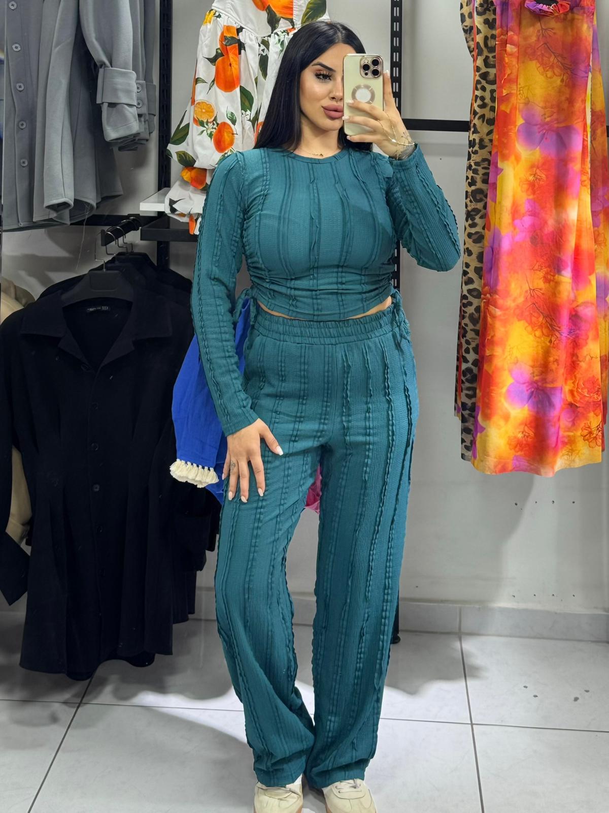 HOLLA BÜZGÜLÜ TAKIM