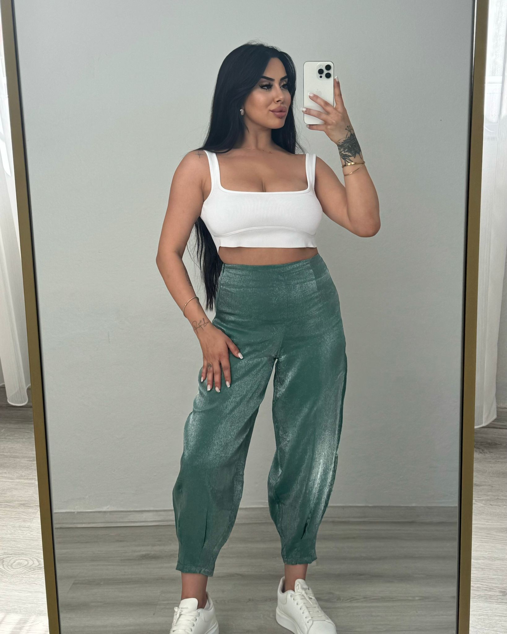 VERA PARLAK ŞALVAR MODEL FERMUARLI PANTOLON