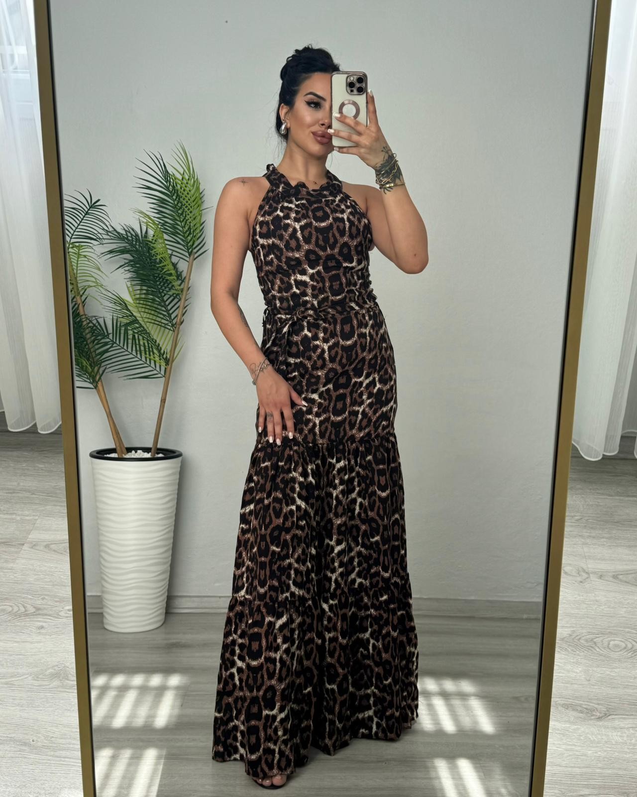 YASEMEN LEOPAR DESENLİ YIRTMAÇLI ELBİSE