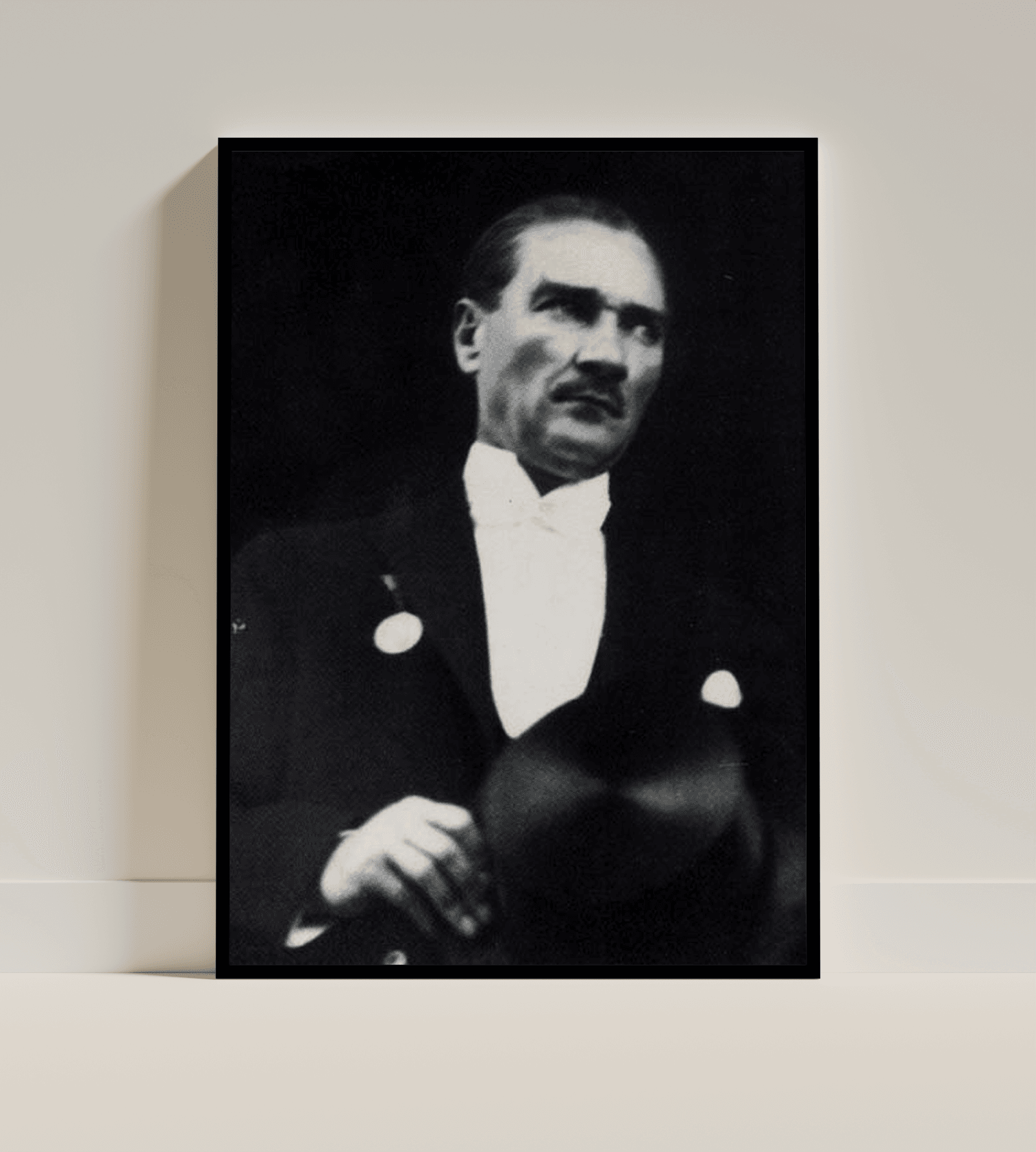 Bakış – Atatürk’ün Kararlılığı Portresi (Çerçeveli Tablo)