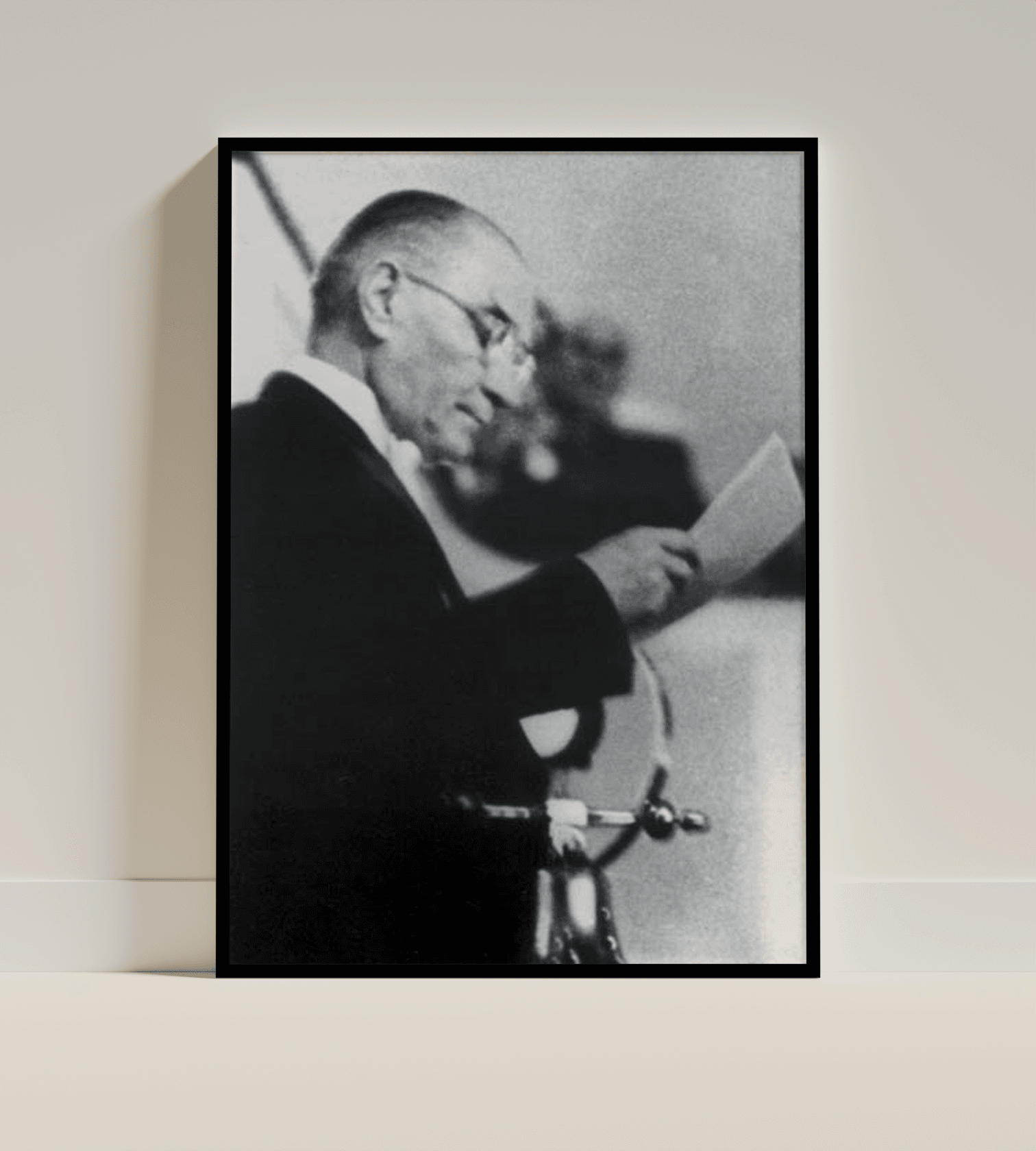 Nutuk – Atatürk'ün Konuşması Portresi (Çerçeveli Tablo)