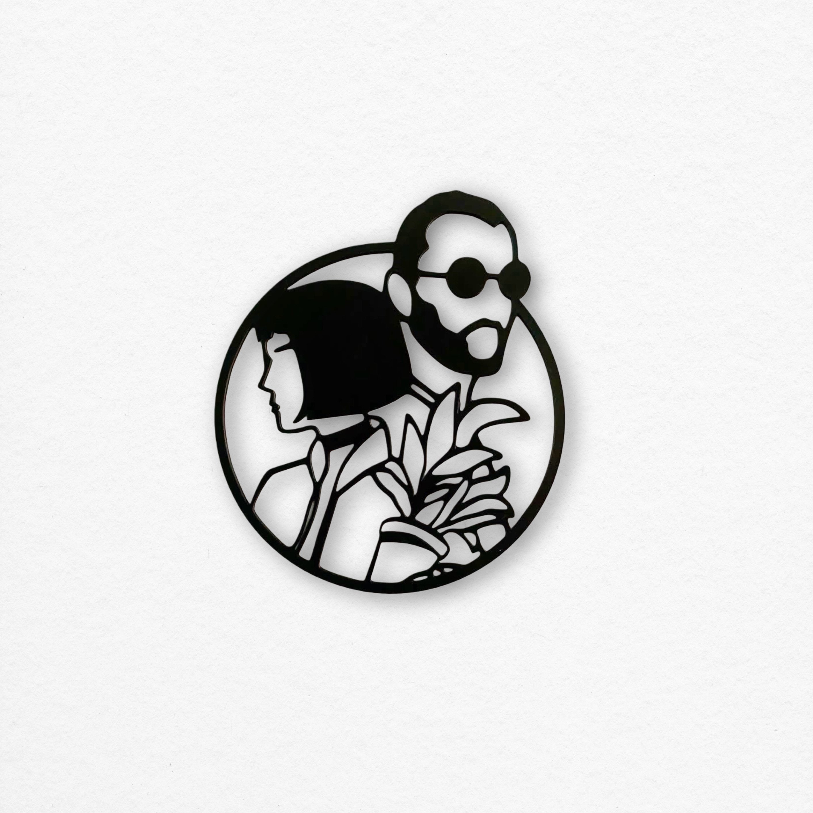 Leon ve Mathilda Minimal Siluet - (Lazer Kesim) Ahşap Tablo