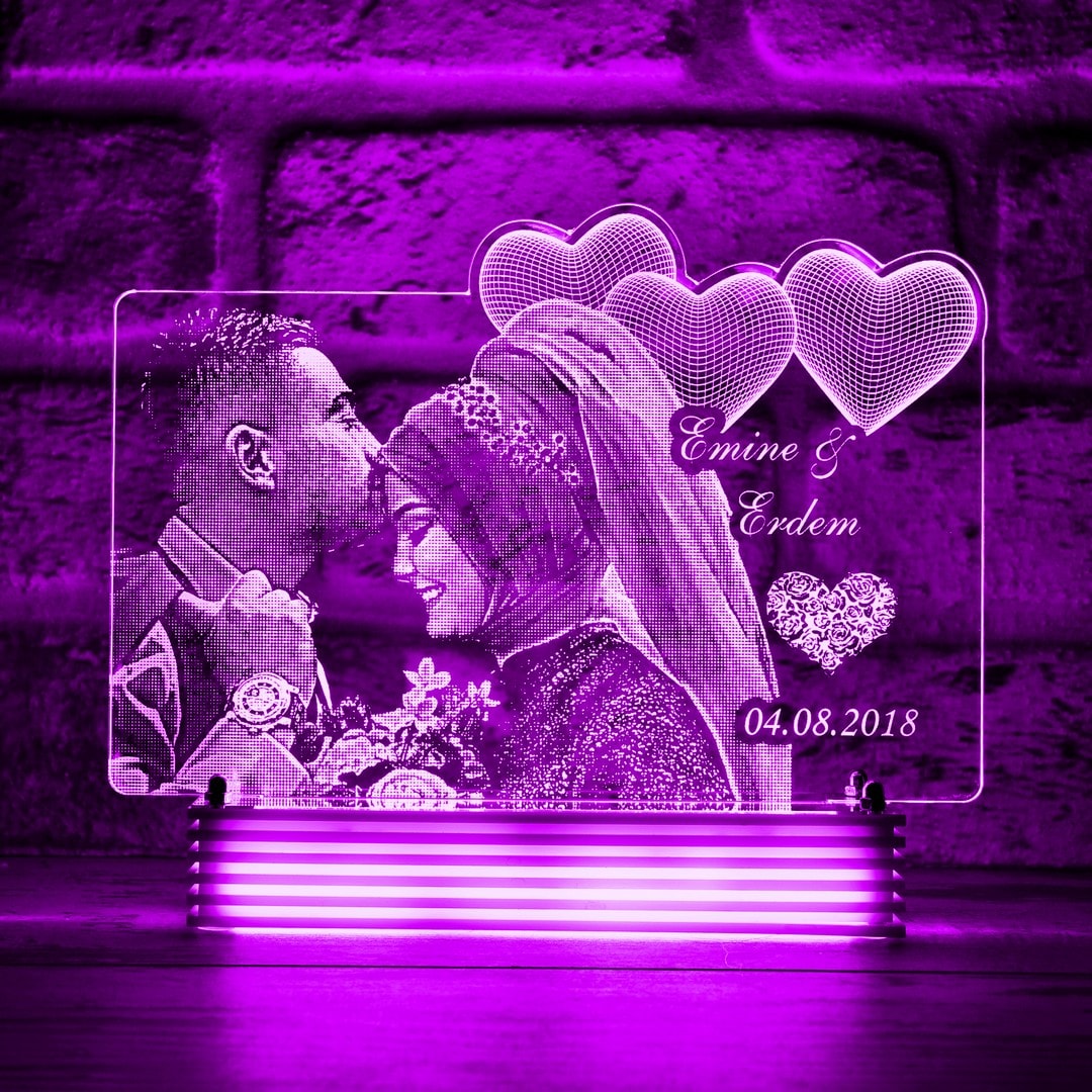 Sevgiliye Hediye Resimli Kalpli 3D Lamba