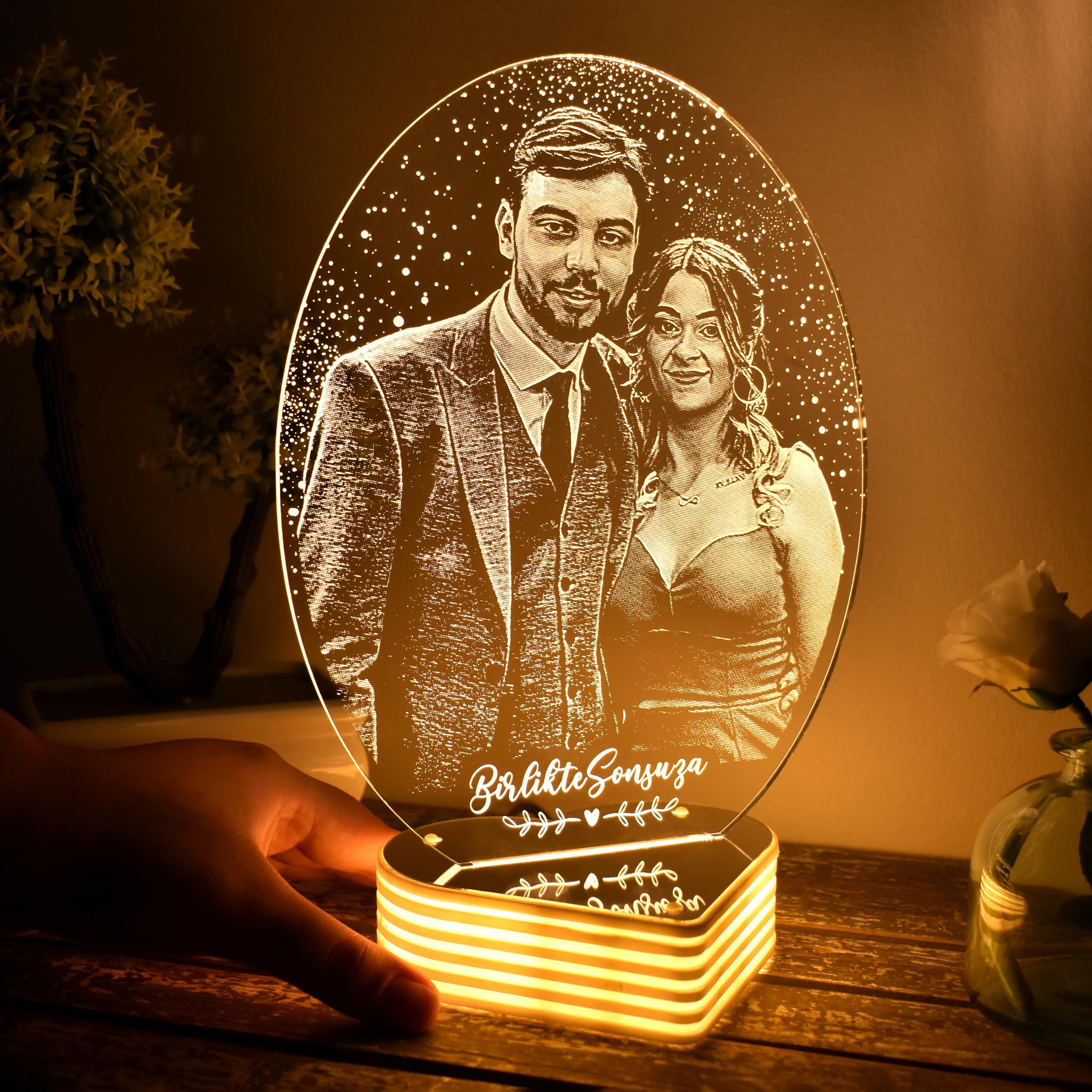 Oval 3D Lamba, Kişiye Özel Sevgiliye Fotoğraflı Led Gece Lambası