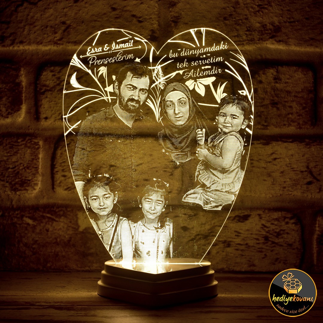 Aileye Hediye Anne Baba Çocuk Fotoğraflı 3D Lamba