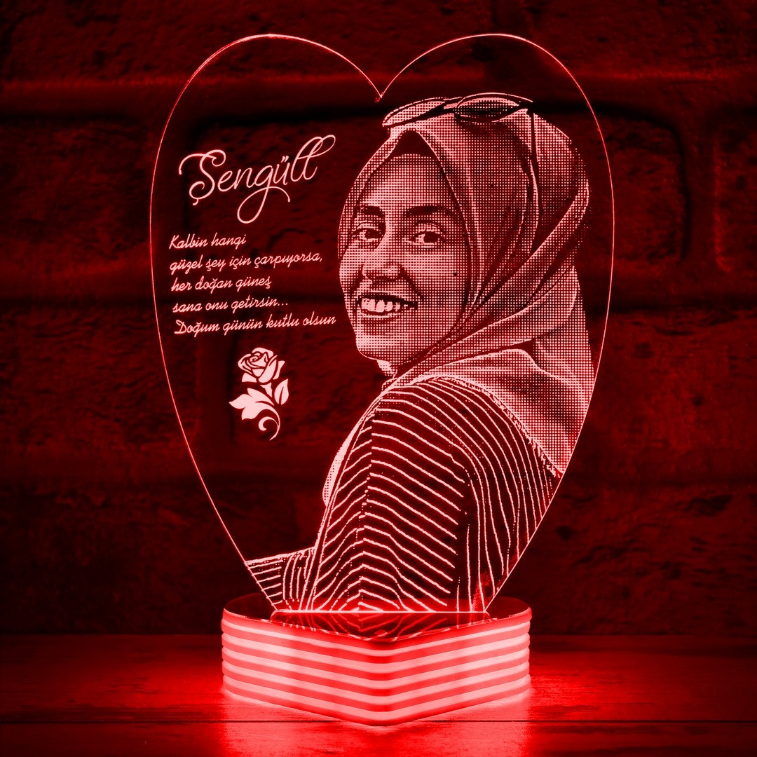 Kadına Hediye Tesettürlü Bayan Arkadaşa Hediye Resimli 3D Lamba