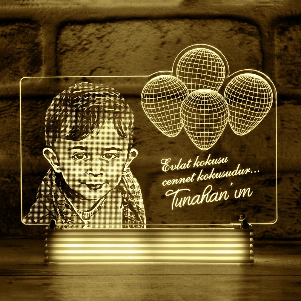 Erkek Çocuğa Hediye Resimli 3D Lamba