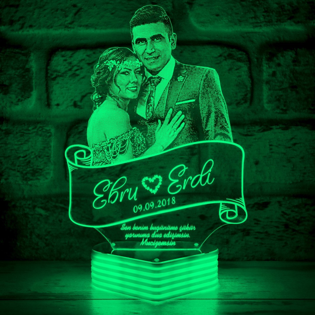 Sevgiliye Hediye Resimli Silüet 3D Lamba