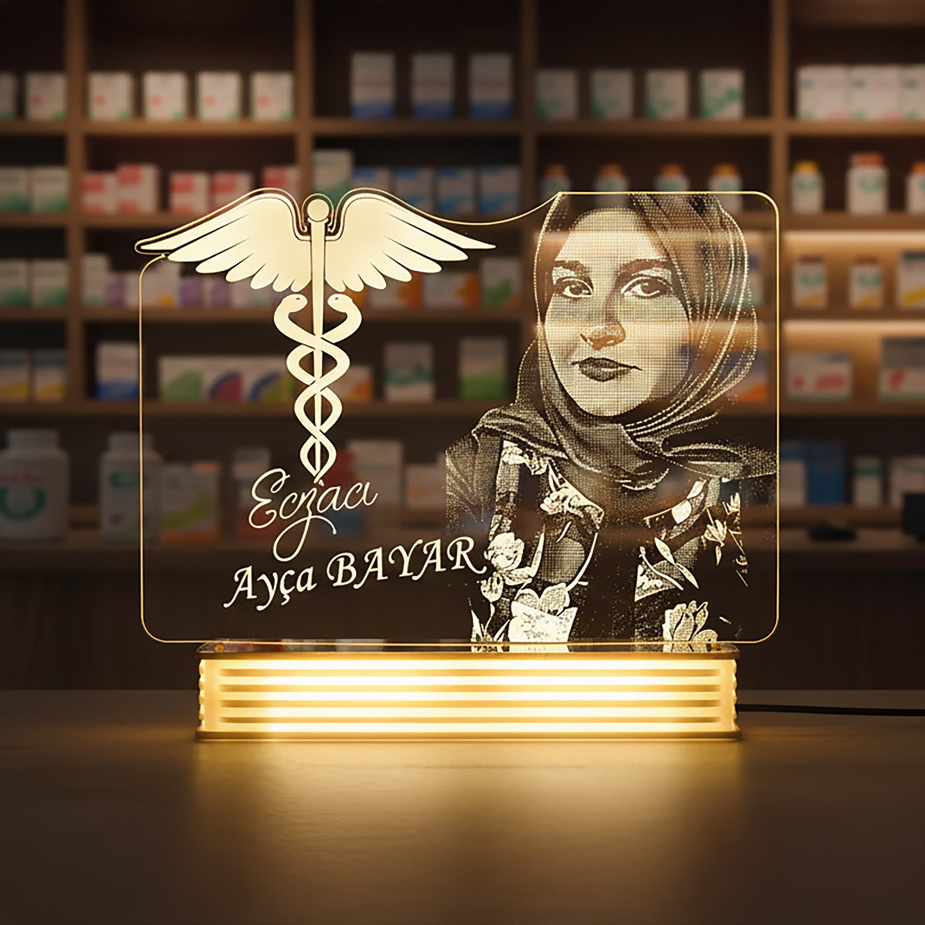 Eczacıya Hediye Meslek Hediyeleri Kişiye Özel 3D Lamba