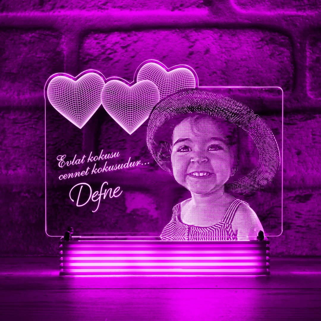 Kız Çocuğa Hediye Kalpli 3D Lamba
