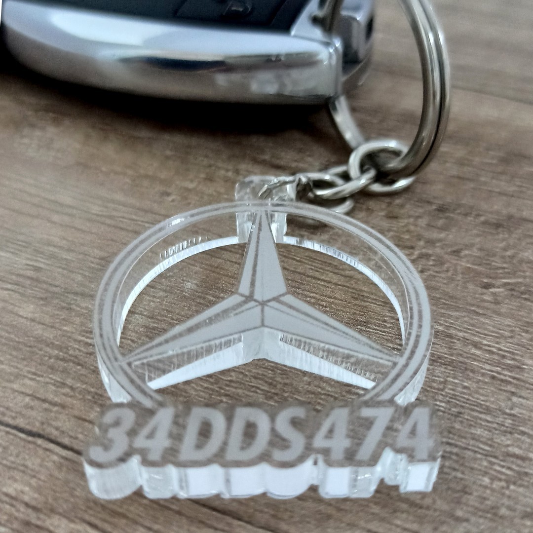 Plaka Yazılı Mercedes Anahtarlık Kişiye Özel