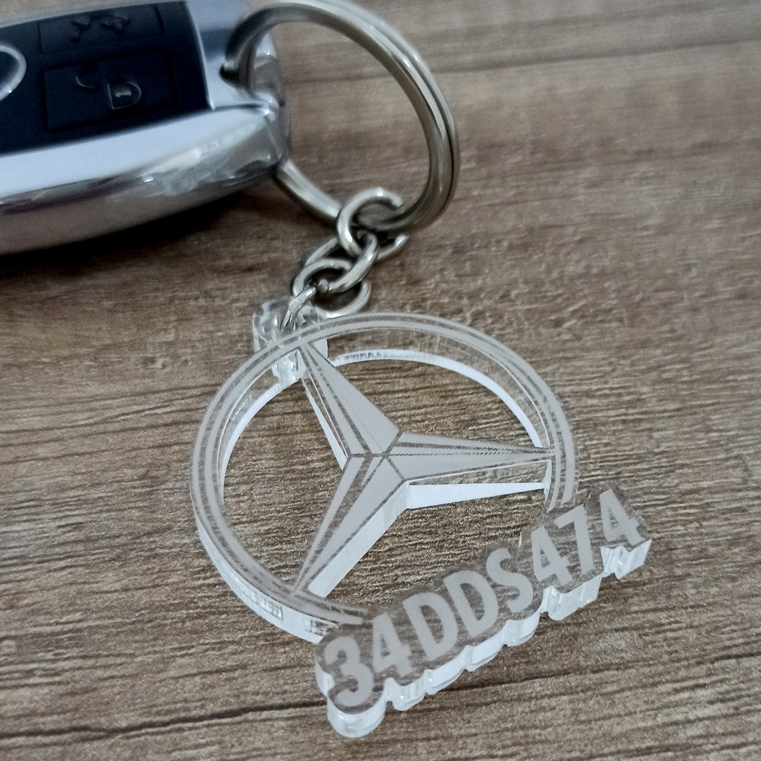 Plaka Yazılı Mercedes Anahtarlık Kişiye Özel