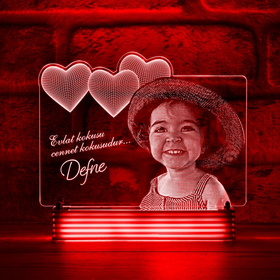 Kız Çocuğa Hediye Kalpli 3D Lamba