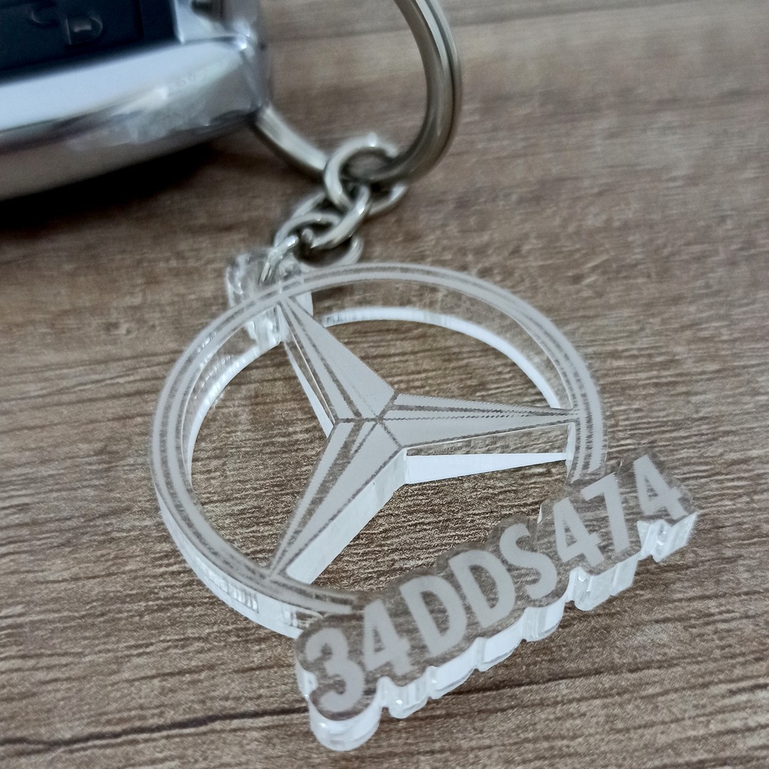 Plaka Yazılı Mercedes Anahtarlık Kişiye Özel