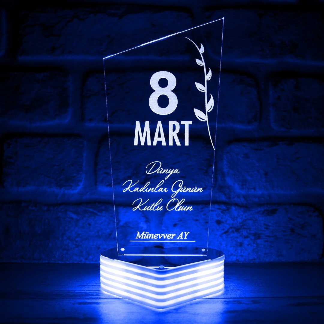 8 Mart Dünya Kadınlar Günü Hediyesi 3D Lamba