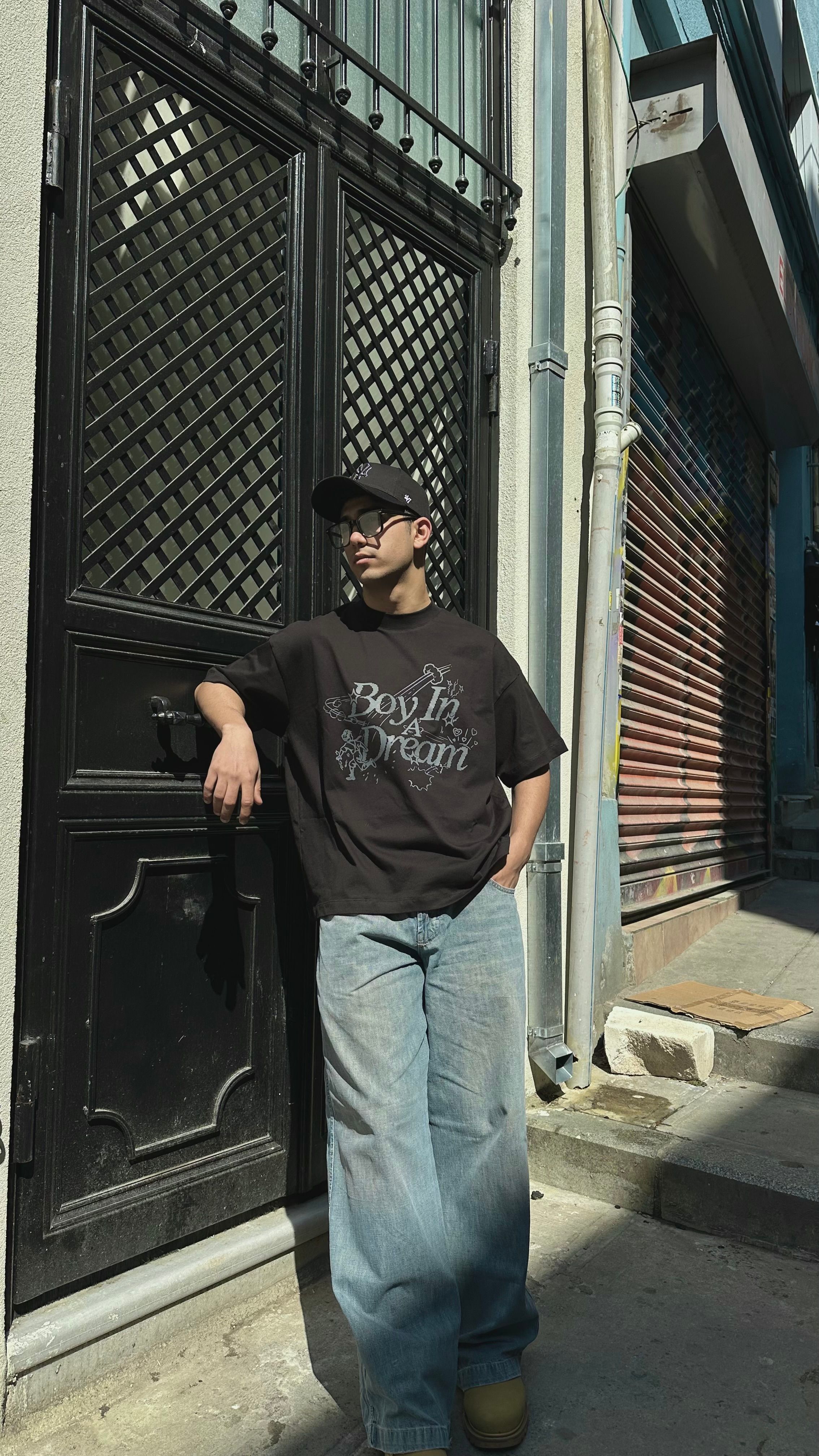 Boy In A Dream Premium Unisex Oversize T-shirt