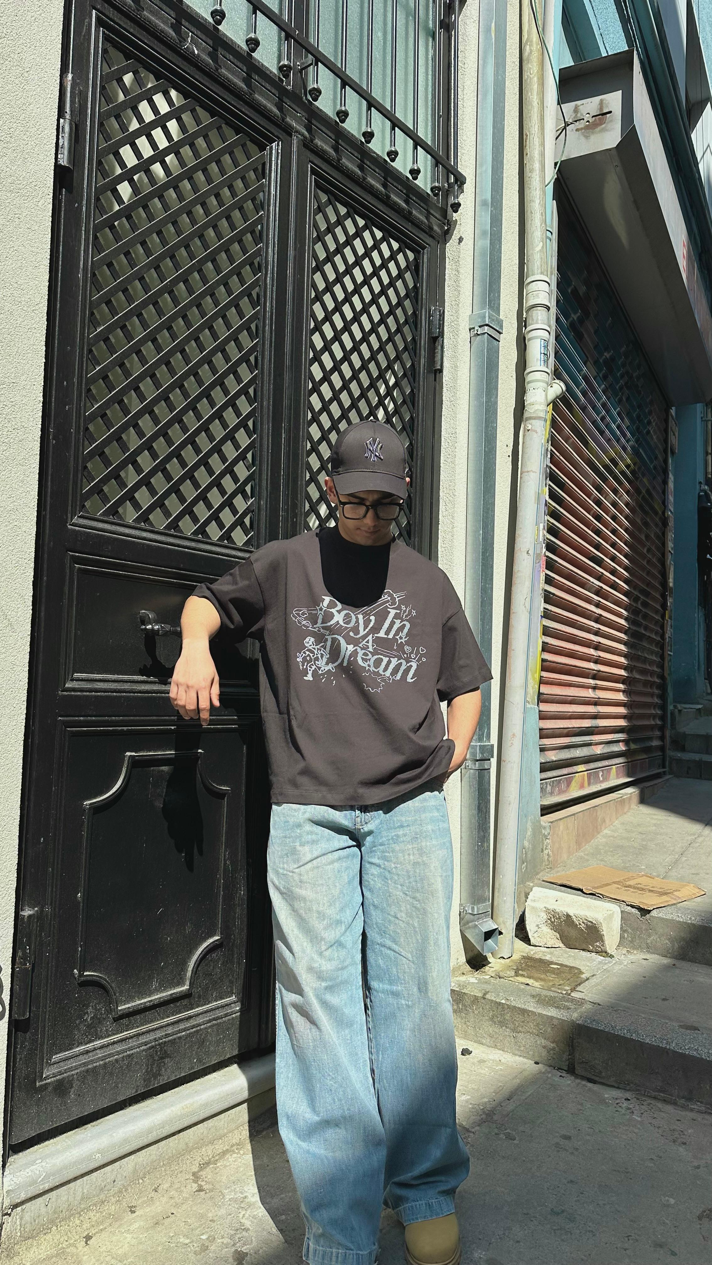 Boy In A Dream Premium Unisex Oversize T-shirt