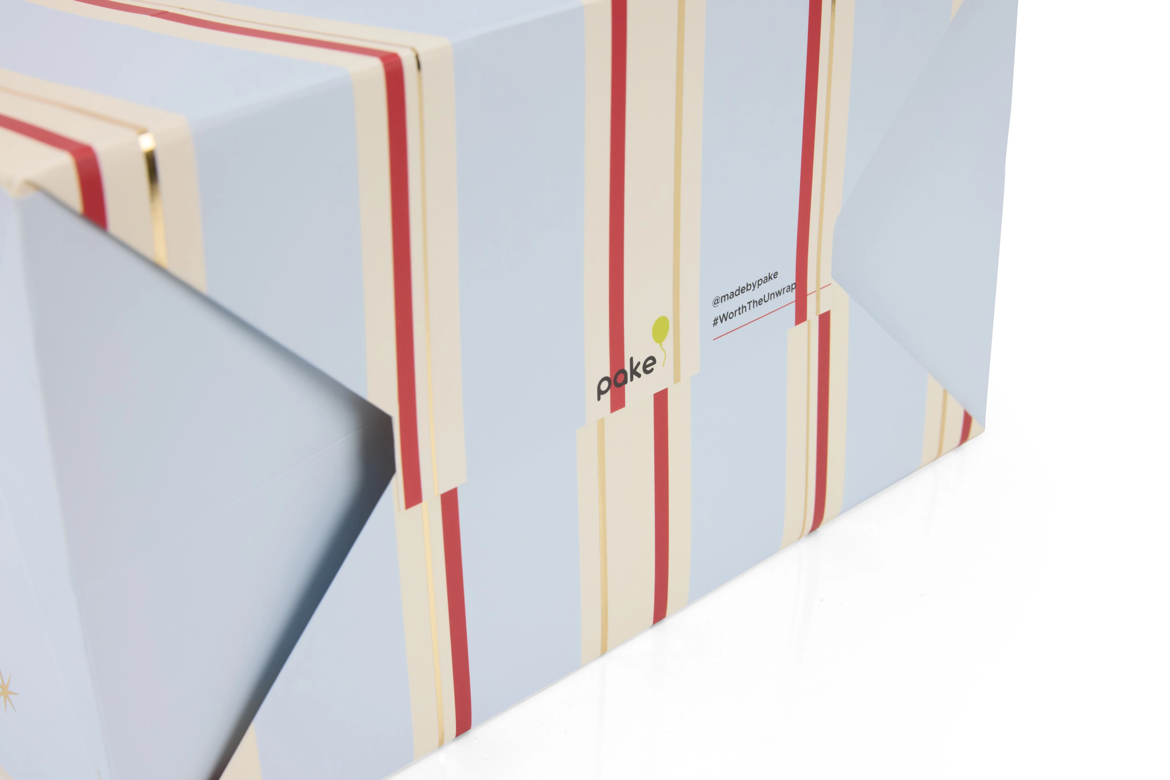 MAVİ VE KIRMIZI ÇİZGİLİ 25X4X14 CM KARTON ÇANTA (5 ADET )