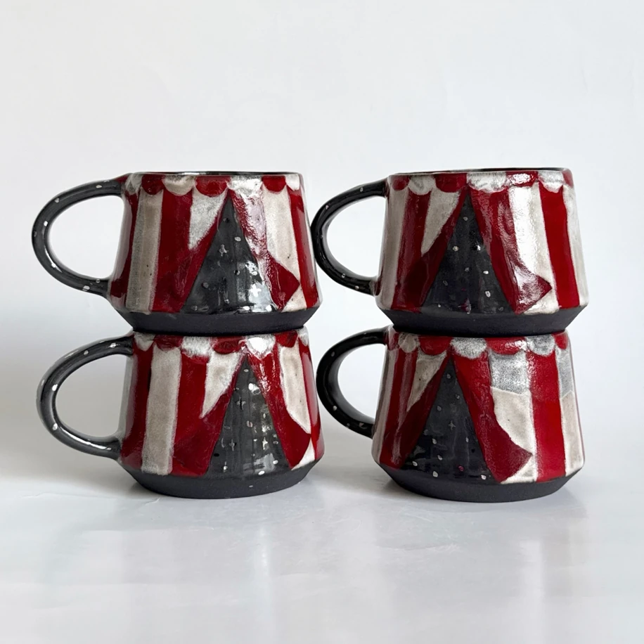 Circus Kupa (24k beyaz altın detaylıdır.)