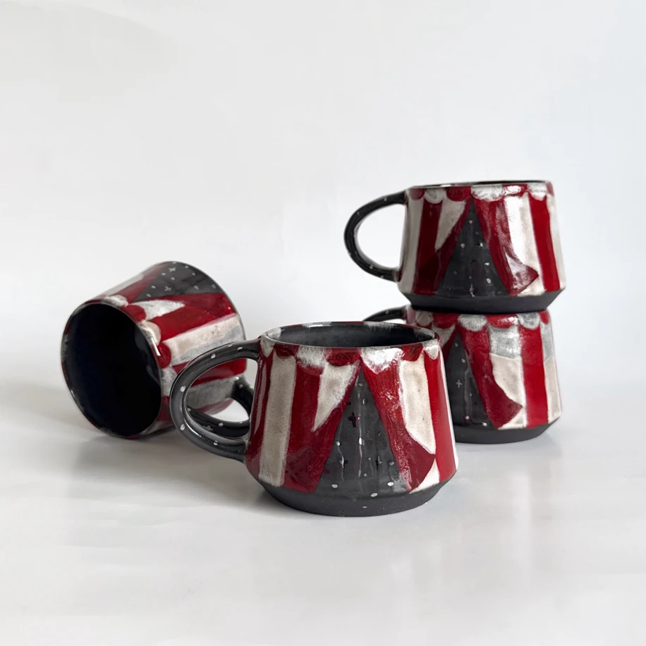 Circus Kupa (24k beyaz altın detaylıdır.)