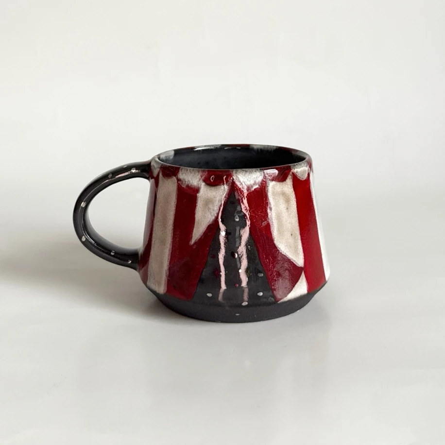 Circus Kupa (24k beyaz altın detaylıdır.)