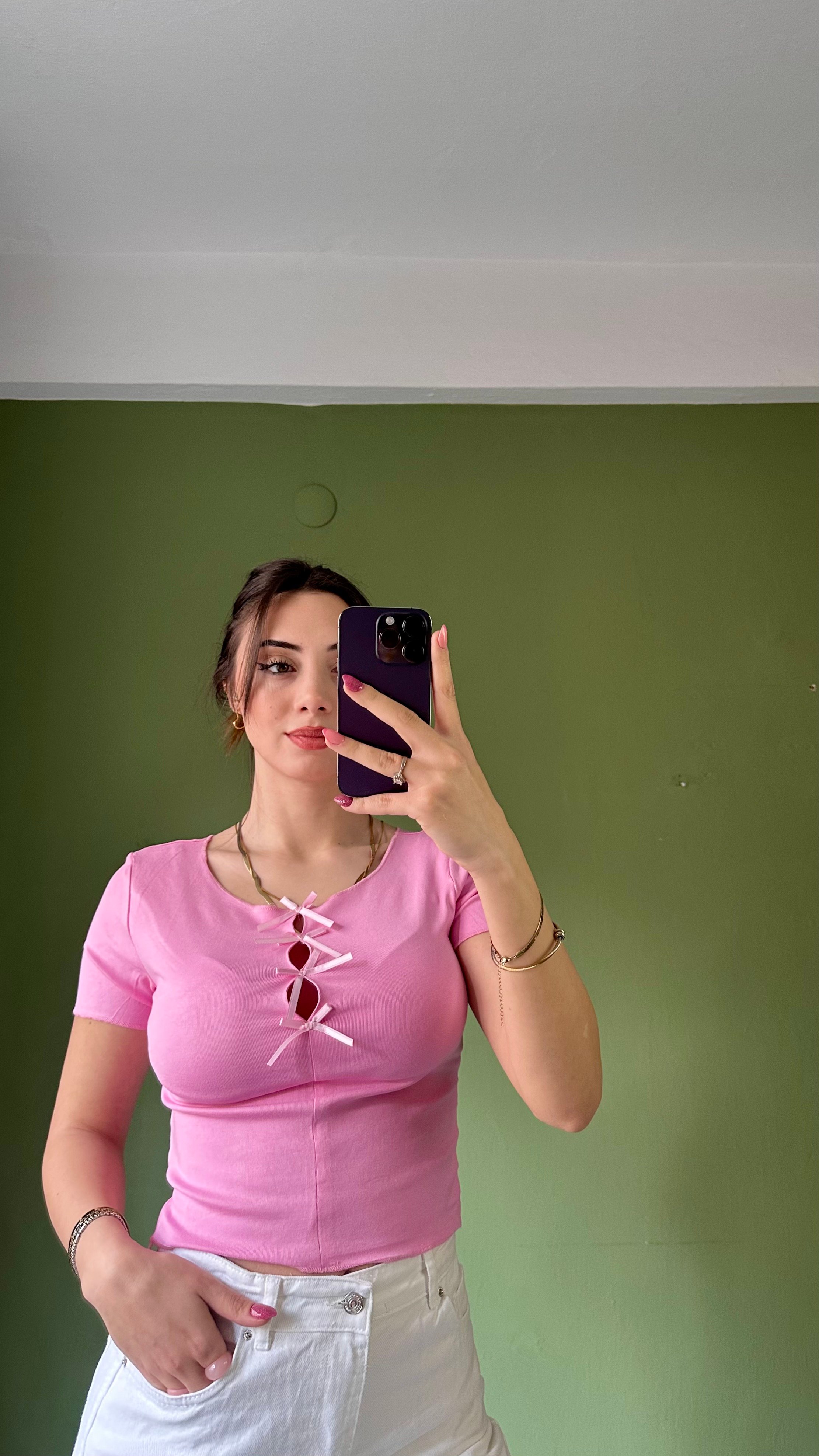 PEMBE FİYONK DETAY BLUZ